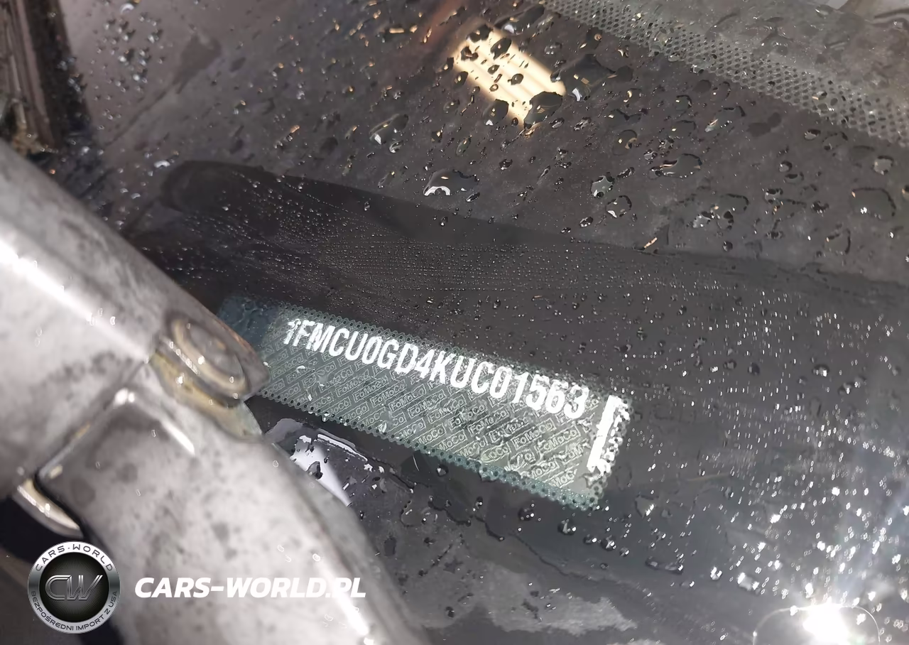 2019 Ford Escape Se VIN:1FMCU0GD4KUC01563 - 17