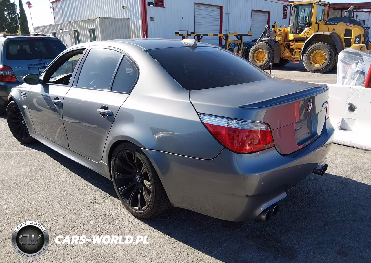 2008 BMW M5 VIN:WBSNB93568CX09370 - 3