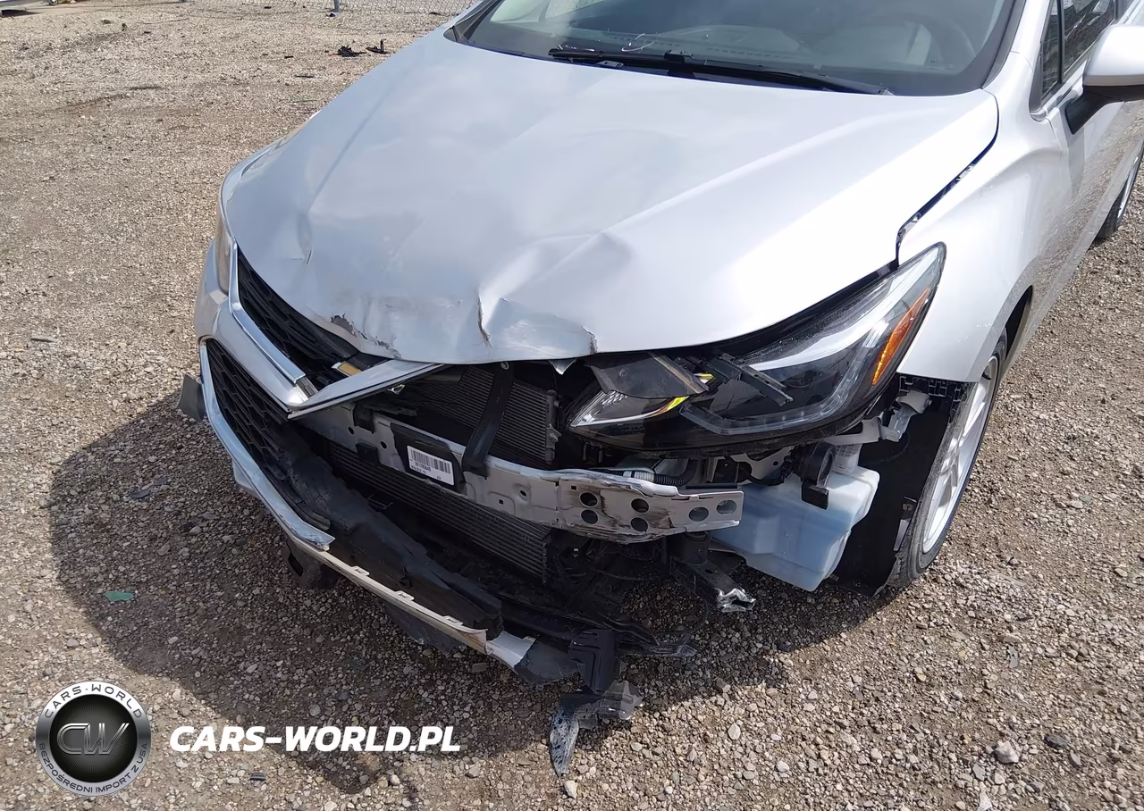 2018 Chevrolet Cruze Lt Auto VIN:1G1BE5SM8J7195418 - 6