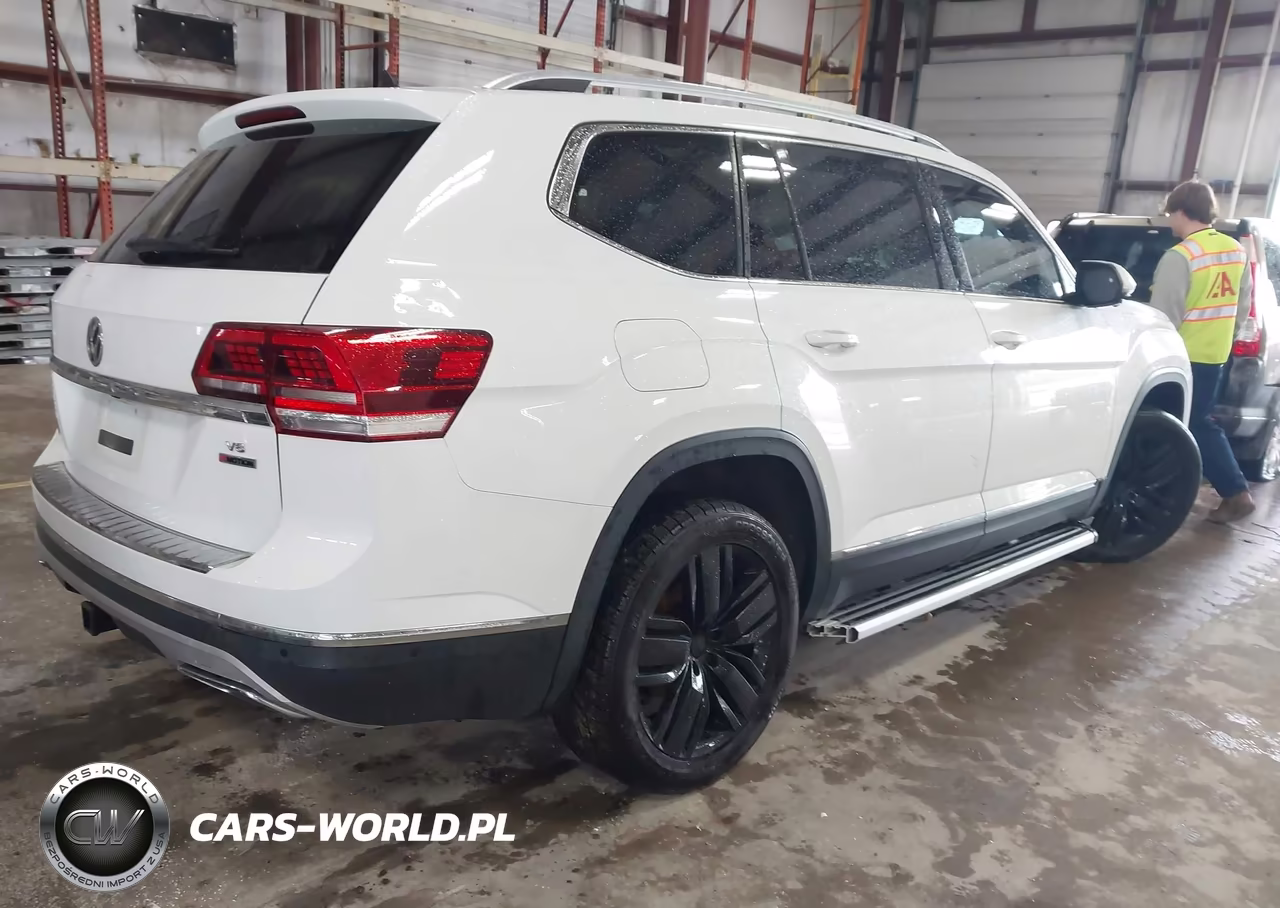 2019 Volkswagen Atlas 3.6L V6 Sel Premium VIN:1V2NR2CA1KC569709 - 4