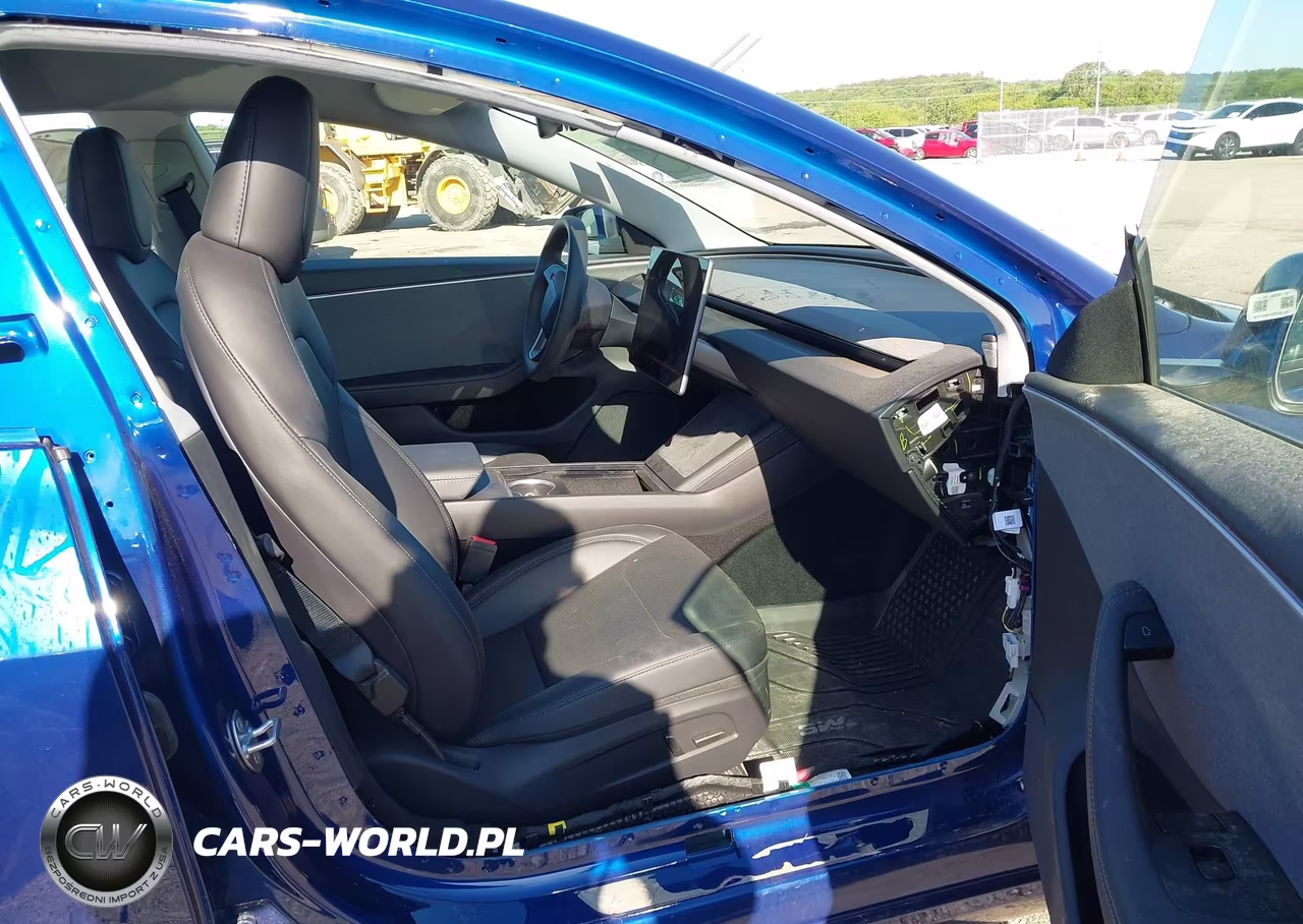 2025 Tesla Model 3 Long Range Rear-Wheel Drive-Standard Rear-Wheel Drive VIN:5YJ3E1EA5SF062665 - 5