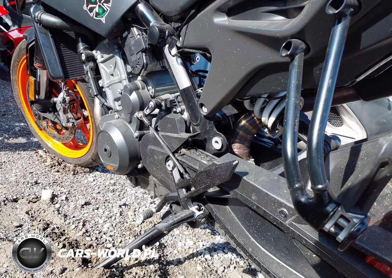 2020 Ktm 790 Duke VIN:VBKTU6408LM780632 - 17