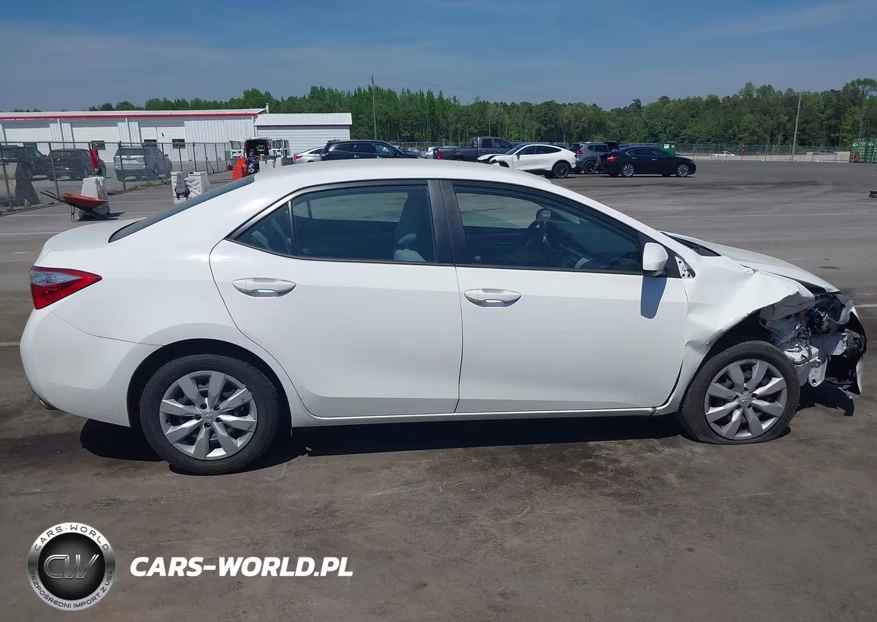 2016 Toyota Corolla Le VIN:2T1BURHE0GC709514 - 12