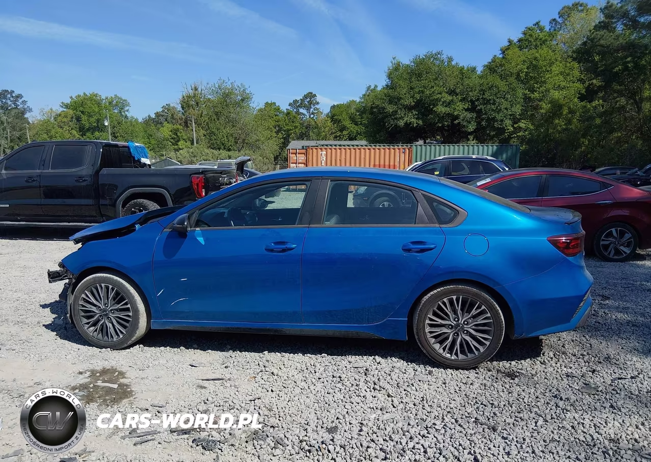 2023 Kia Forte Gt-Line VIN:3KPF54AD3PE549102 - 15