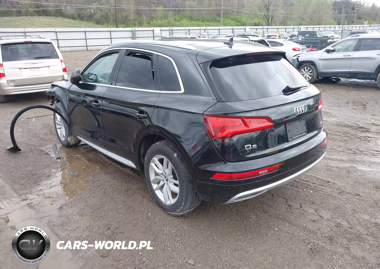 2020 Audi Q5 Premium 45 Tfsi Quattro S Tronic-Titanium Premium 45 Tfsi Quattro S Tronic VIN:WA1ANAFY3L2030170 - 3