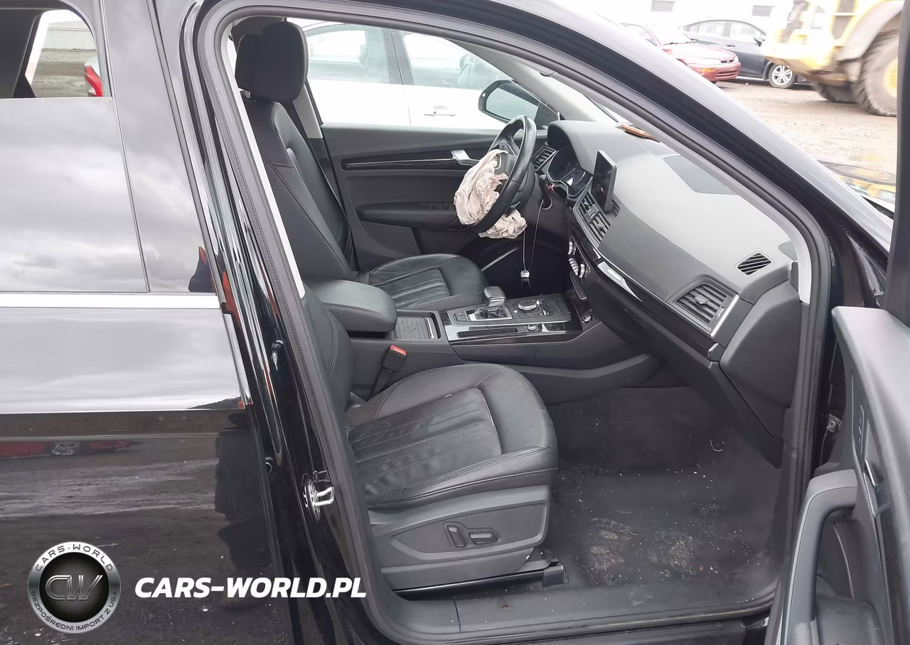 2020 Audi Q5 Premium 45 Tfsi Quattro S Tronic-Titanium Premium 45 Tfsi Quattro S Tronic VIN:WA1ANAFY3L2030170 - 5
