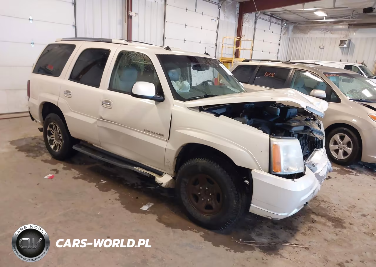 2003 Cadillac Escalade Standard