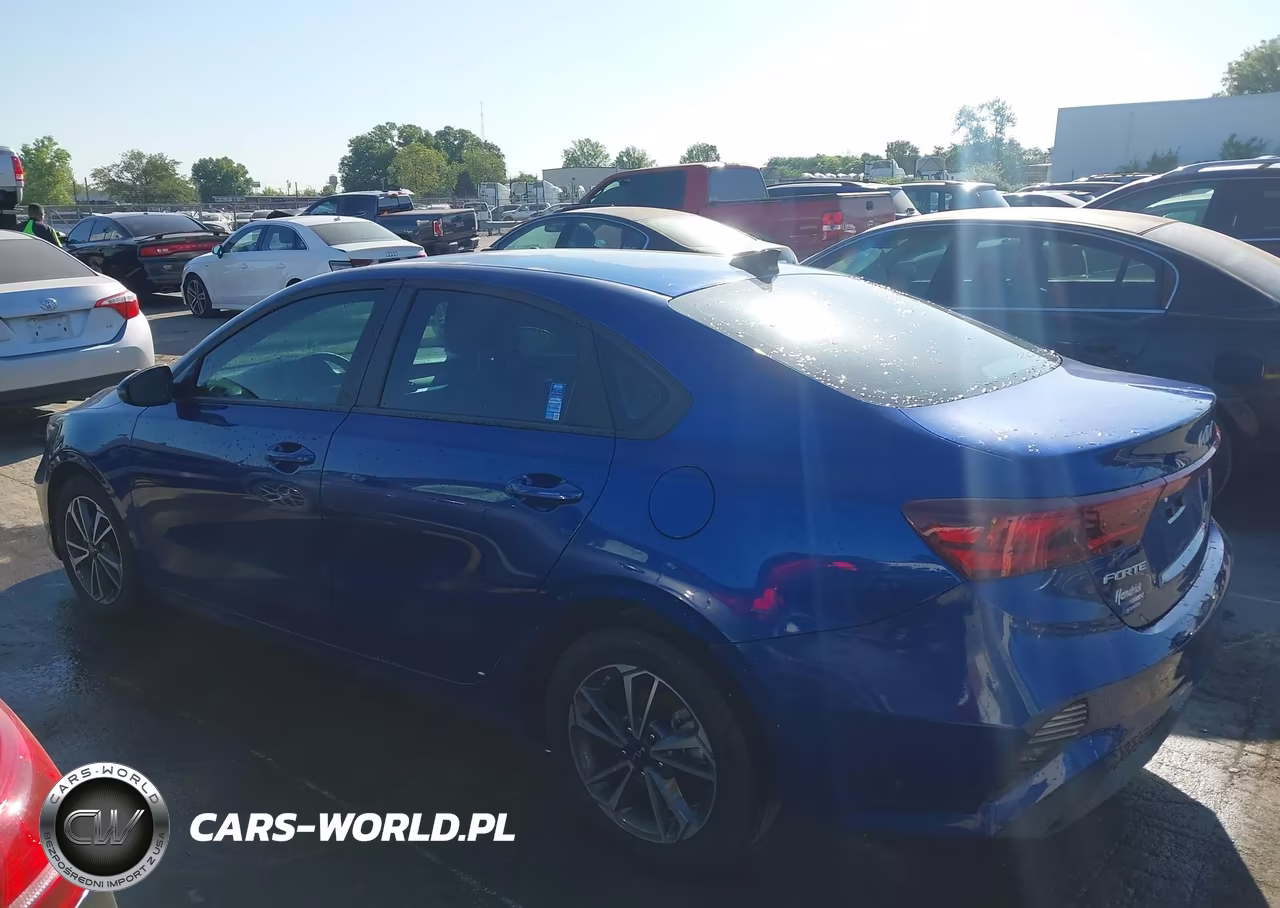 2024 Kia Forte Lxs VIN:3KPF24AD5RE751810 - 14