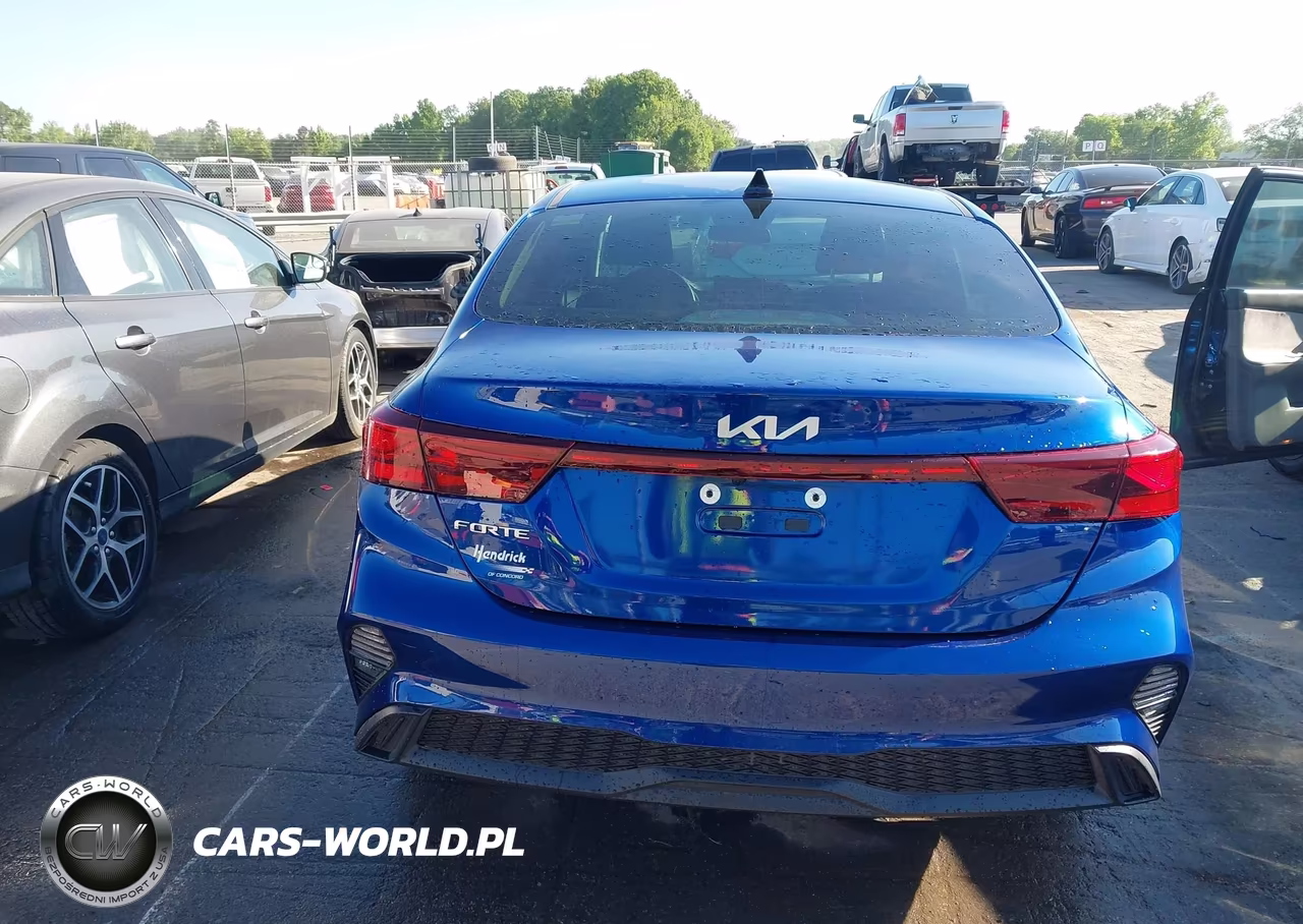 2024 Kia Forte Lxs VIN:3KPF24AD5RE751810 - 16