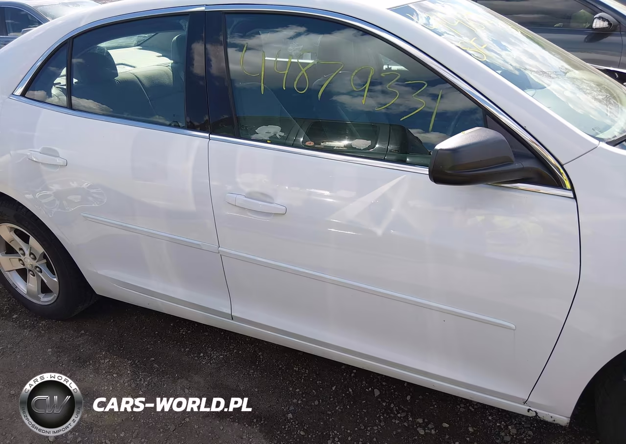2014 Chevrolet Malibu 1Ls VIN:1G11B5SL7EF108227 - 13