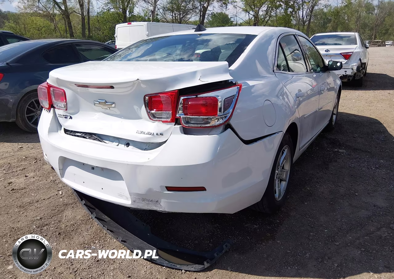 2014 Chevrolet Malibu 1Ls VIN:1G11B5SL7EF108227 - 4