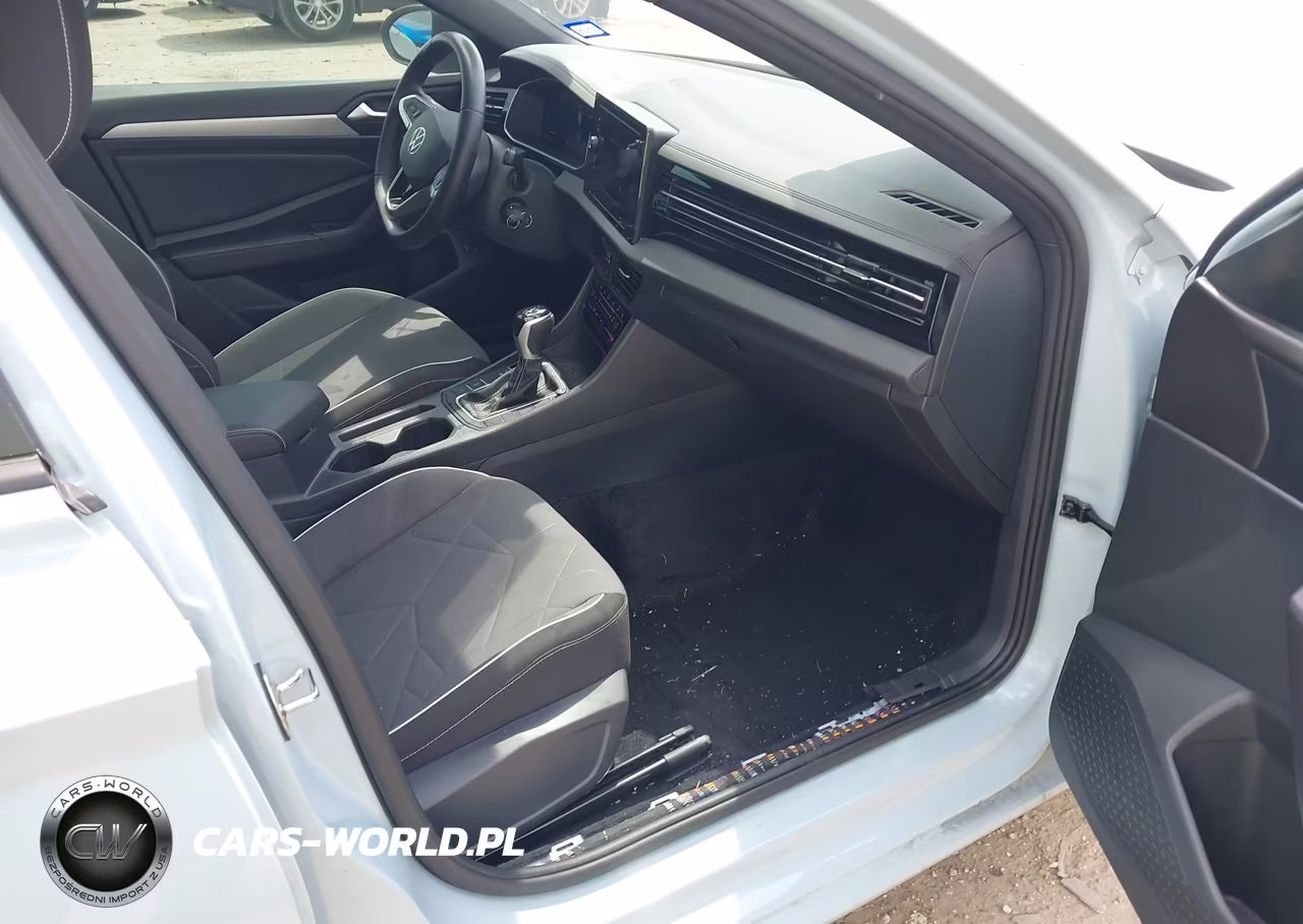 2025 Volkswagen Jetta 1.5T Sport VIN:3VWBX7BU0SM002891 - 5