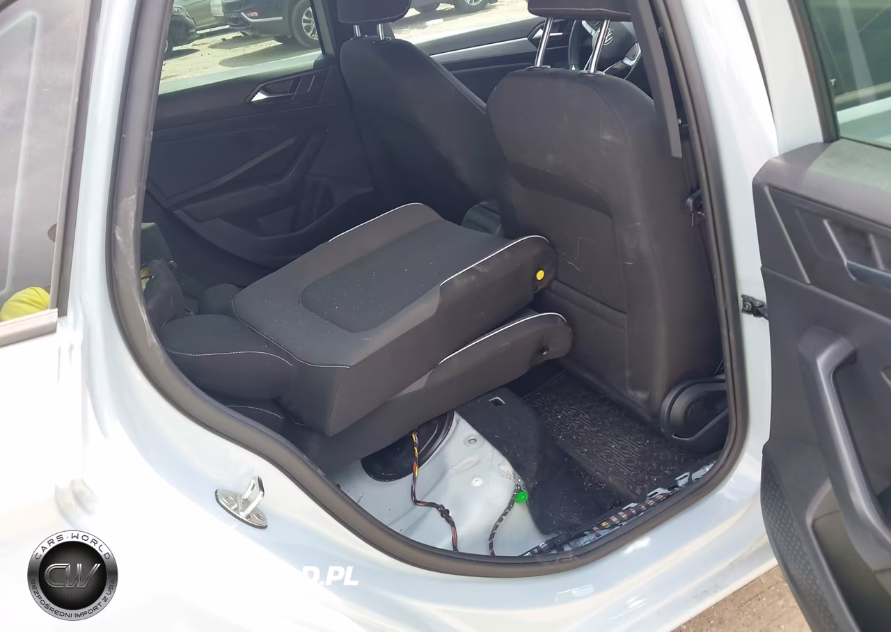2025 Volkswagen Jetta 1.5T Sport VIN:3VWBX7BU0SM002891 - 8