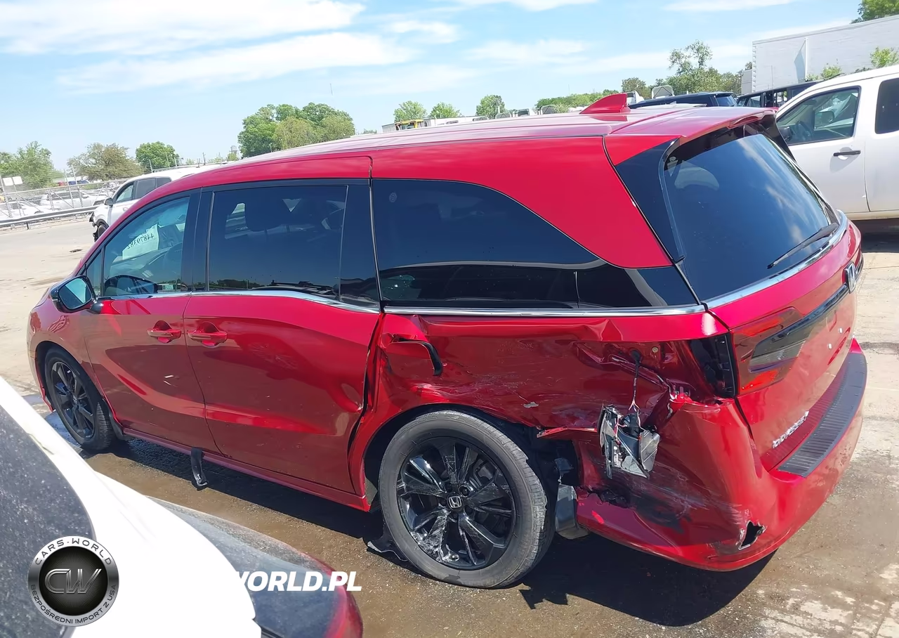 2023 Honda Odyssey Sport VIN:5FNRL6H72PB010141 - 14