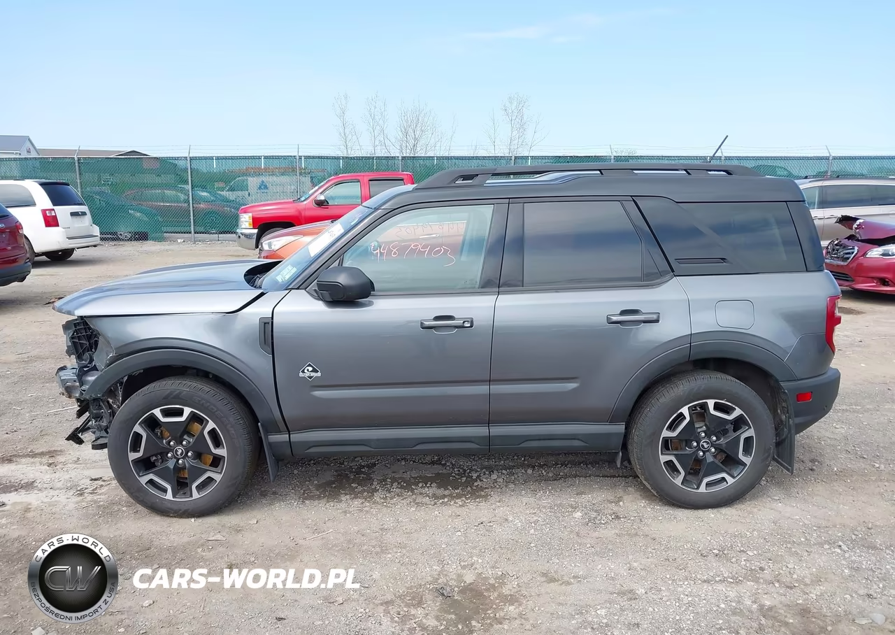 2022 Ford Bronco Sport Outer Banks VIN:3FMCR9C65NRD48631 - 15