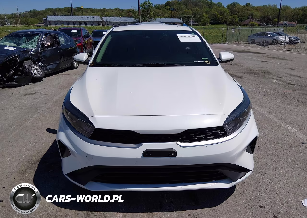 2023 Kia Forte Lxs VIN:3KPF24AD4PE590315 - 12