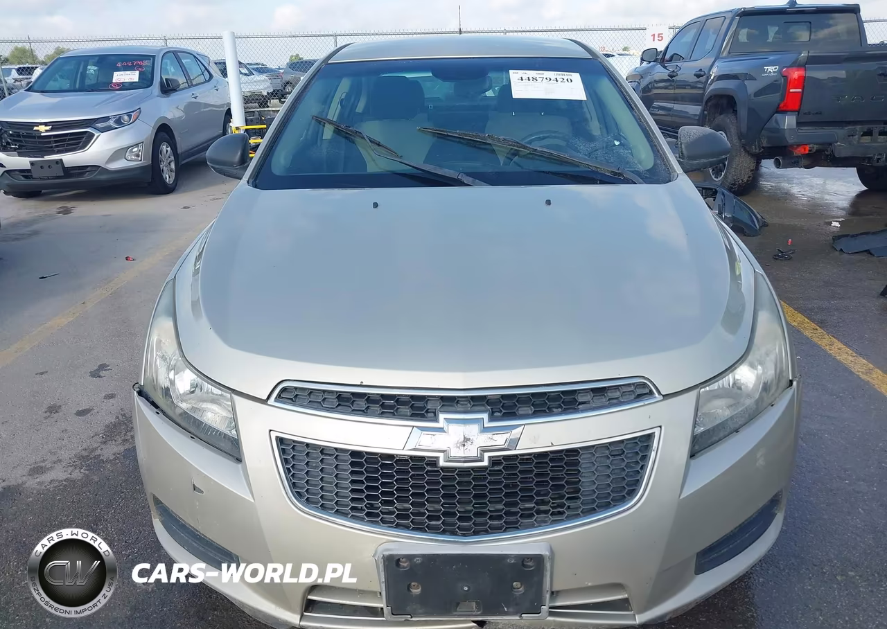 2013 Chevrolet Cruze Ls Auto VIN:1G1PA5SH9D7230122 - 11