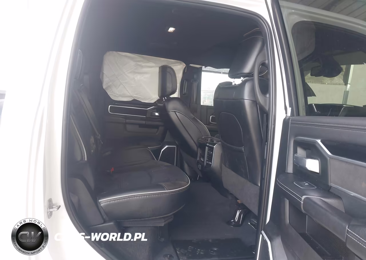 2022 Ram 2500 Laramie 4X4 6'4 Box VIN:3C6UR5FJ0NG221810 - 8