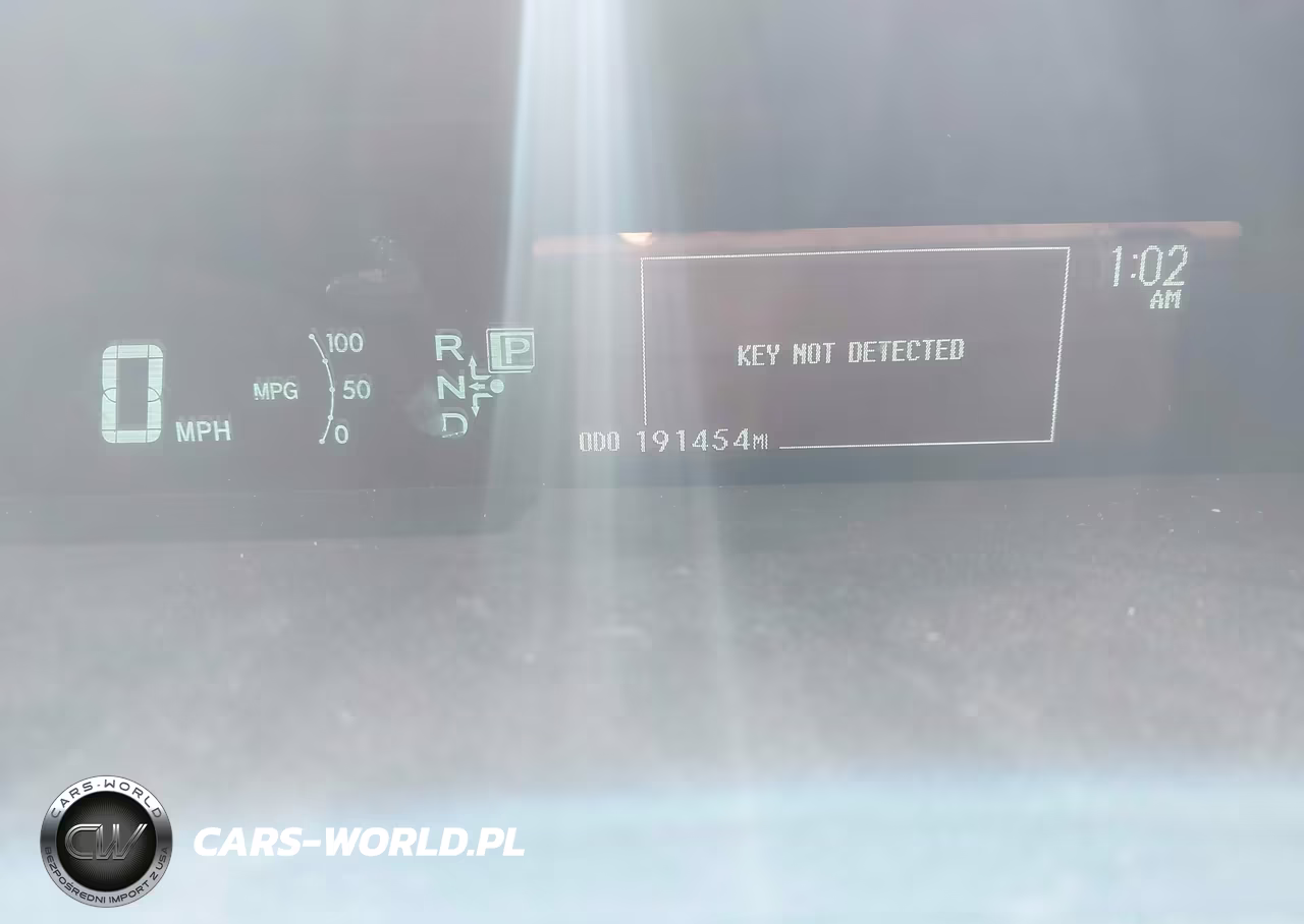 2011 Toyota Prius Two VIN:JTDKN3DU6B1385408 - 7
