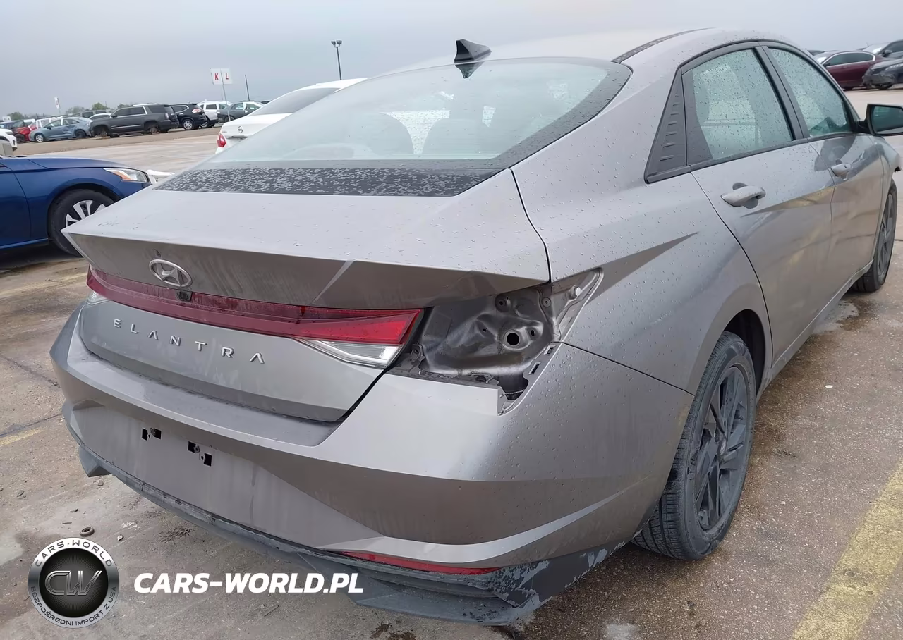 2021 Hyundai Elantra Sel VIN:KMHLM4AG6MU140407 - 18