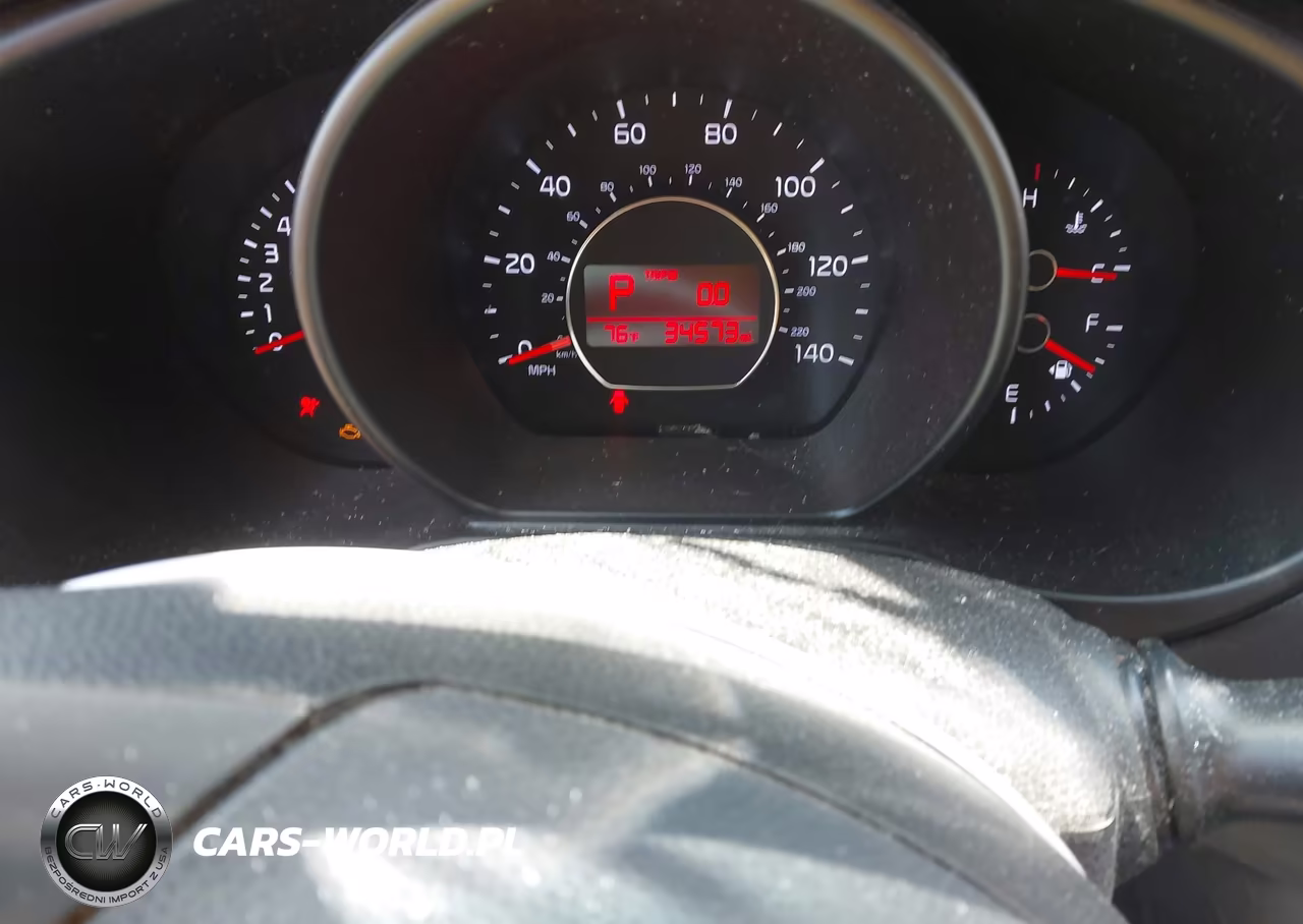 2014 Kia Soul VIN:KNDJN2A22E7052617 - 7