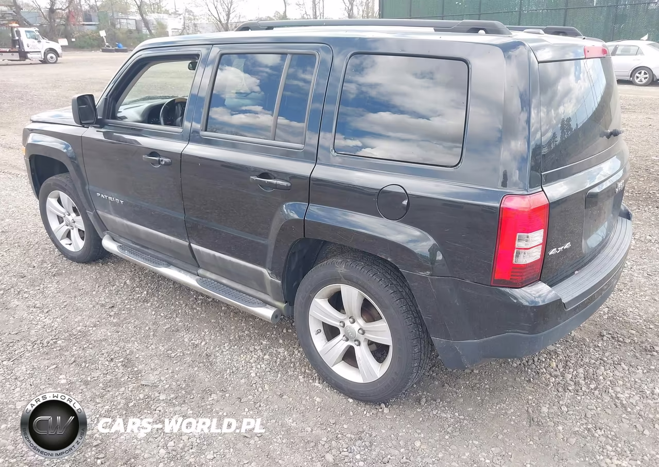 2011 Jeep Patriot Sport VIN:1J4NF1GB3BD142091 - 3
