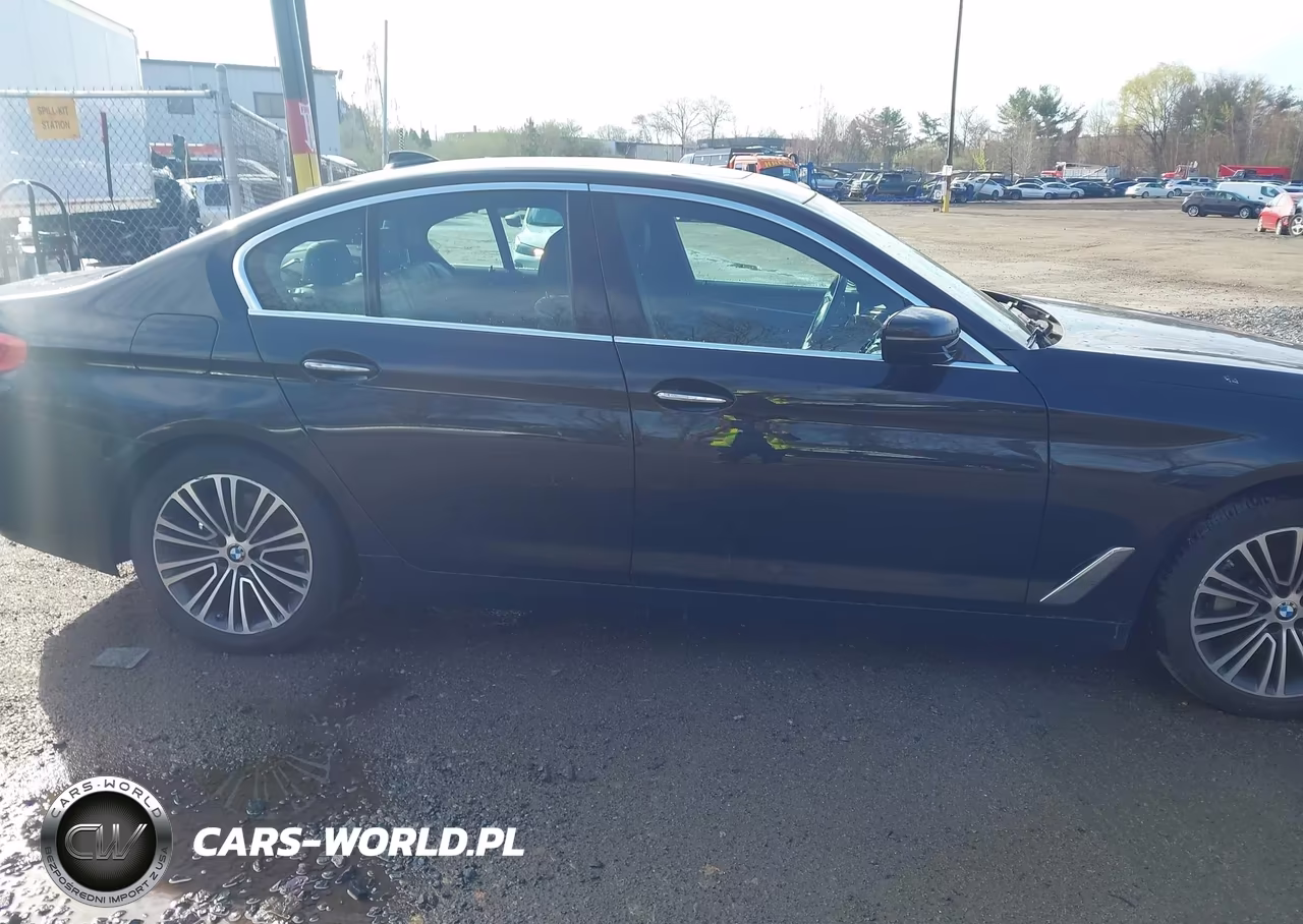 2018 BMW 530I xDrive VIN:WBAJA7C5XJWA71318 - 13