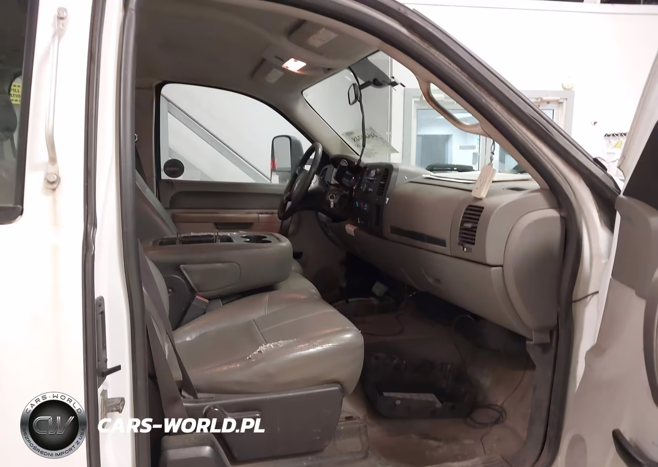 2012 Chevrolet Silverado 2500Hd Work Truck VIN:1GC2KVCG7CZ335040 - 5