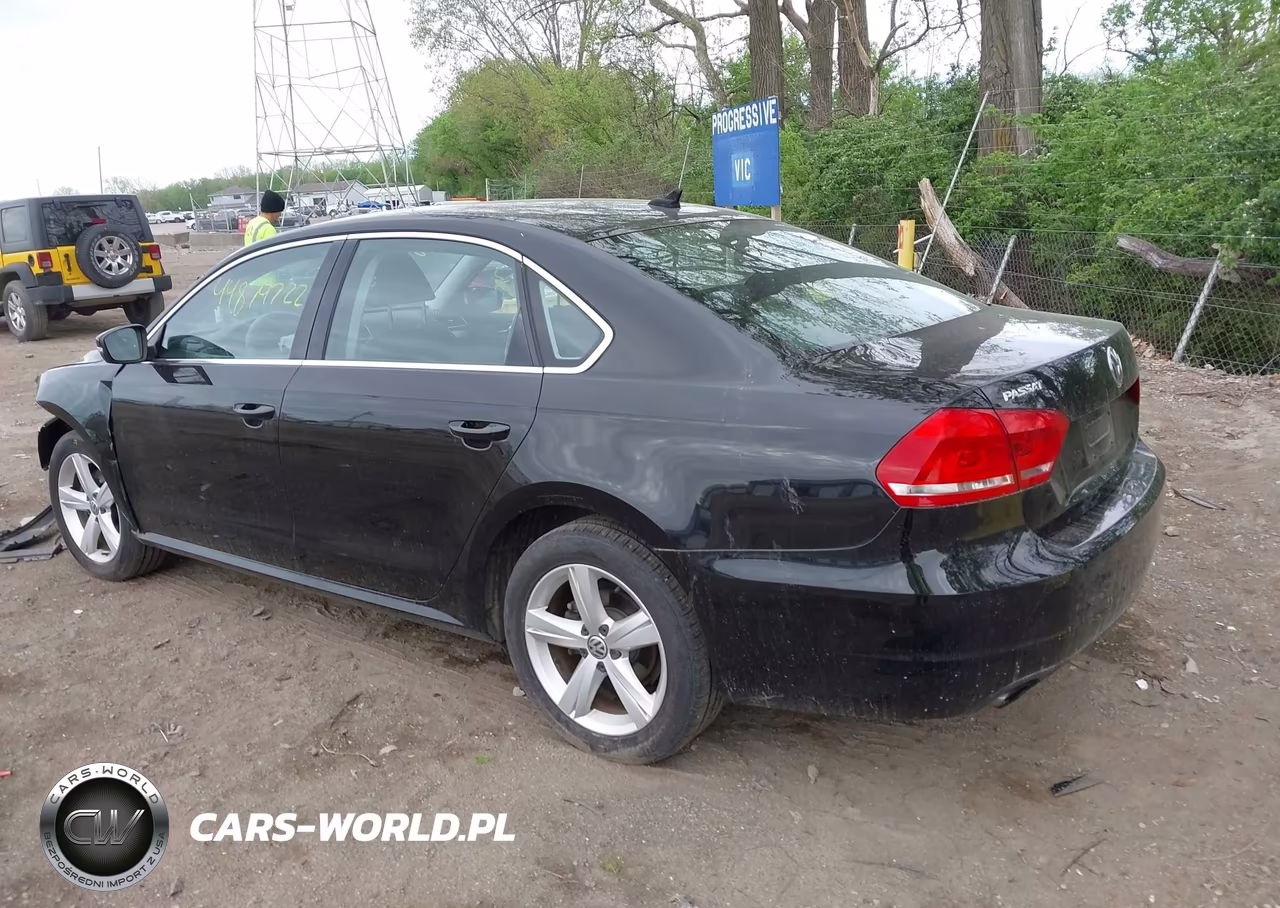 2014 Volkswagen Passat 1.8T Se VIN:1VWBS7A31EC042250 - 3