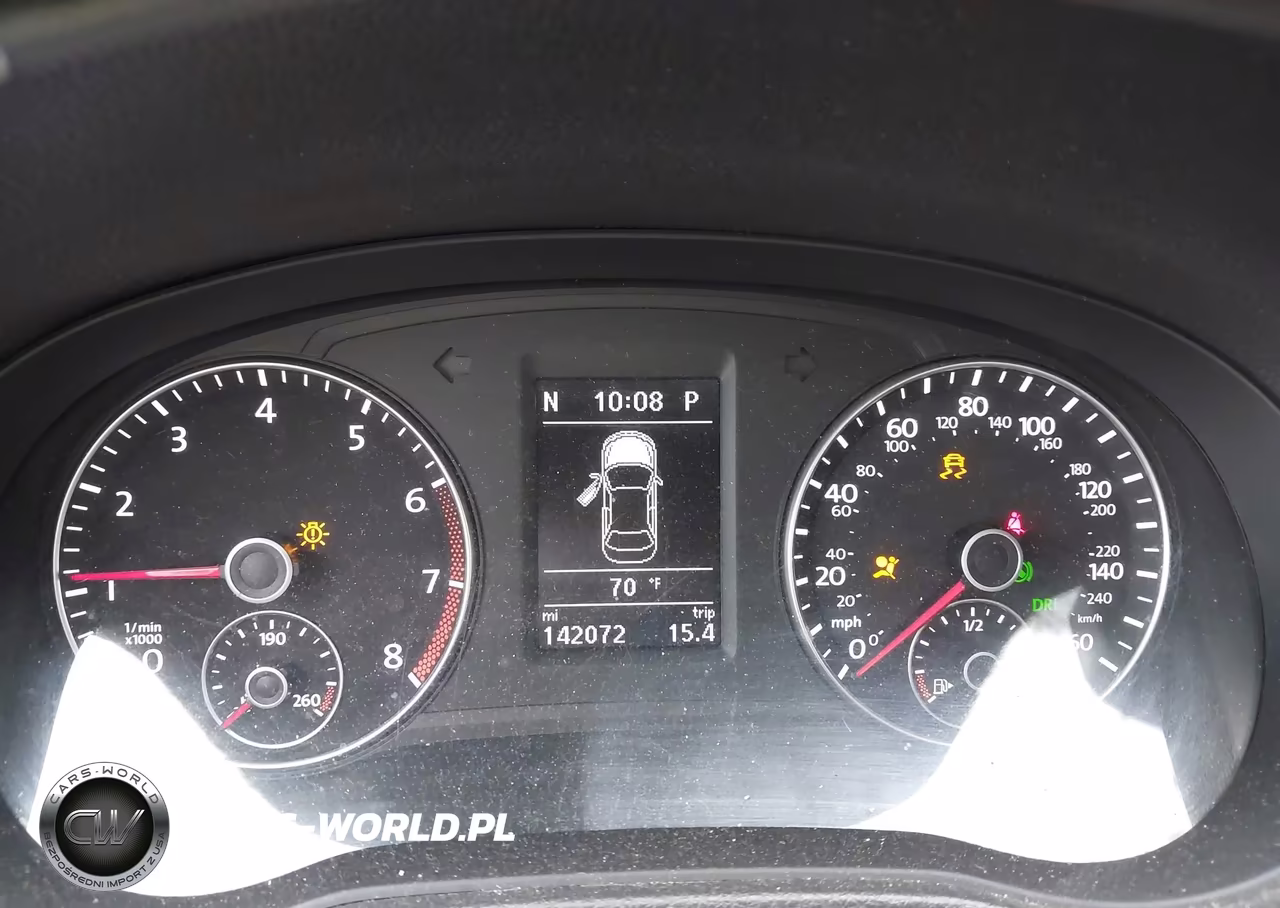 2014 Volkswagen Passat 1.8T Se VIN:1VWBS7A31EC042250 - 7