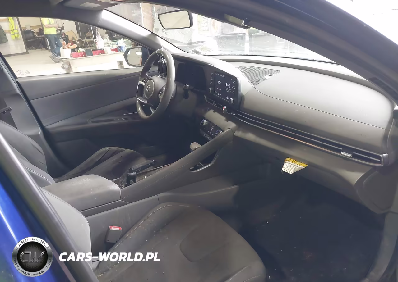 2023 Hyundai Elantra Sel VIN:KMHLM4AG6PU568126 - 5