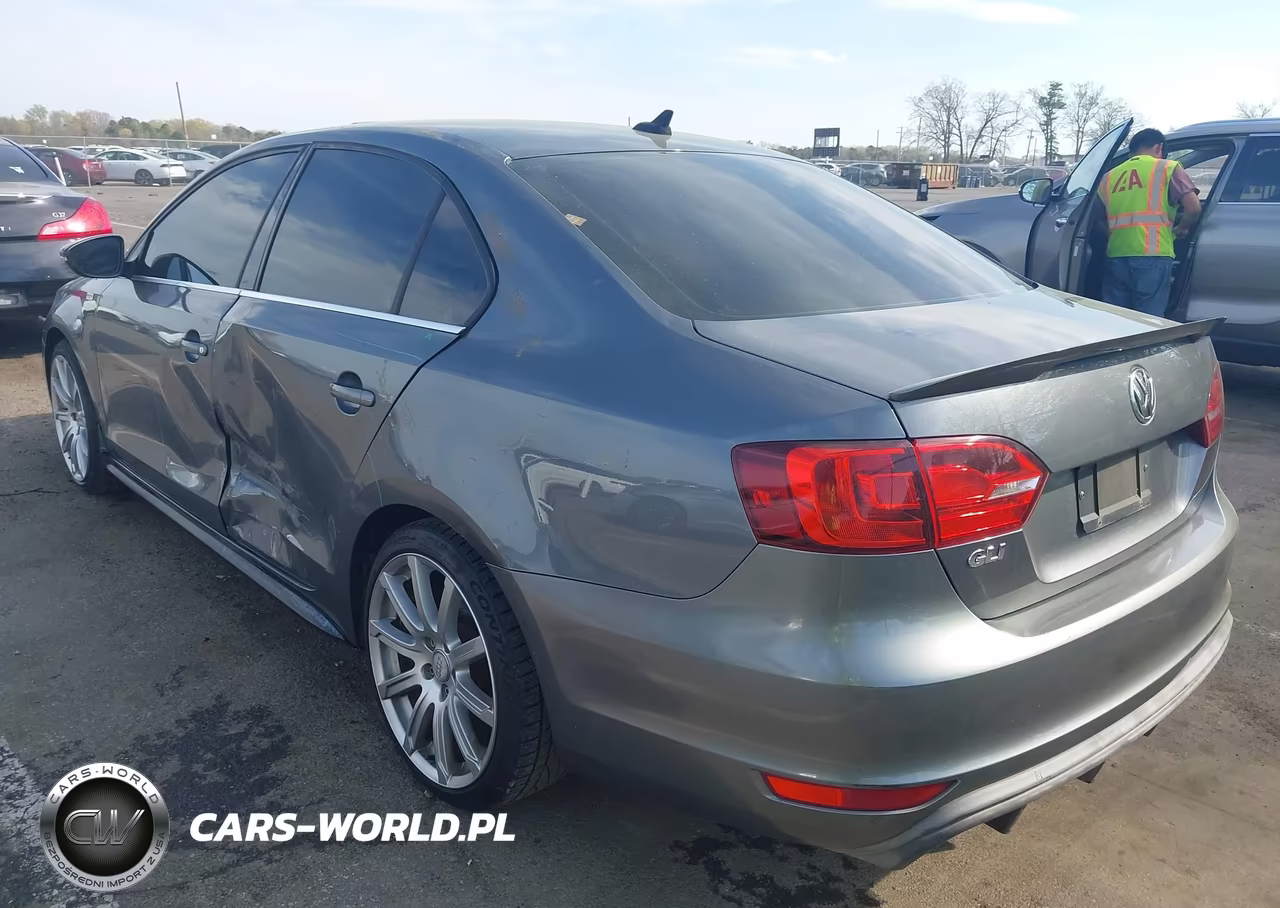 2012 Volkswagen Jetta Gli VIN:3VW4A7AJ7CM102859 - 3