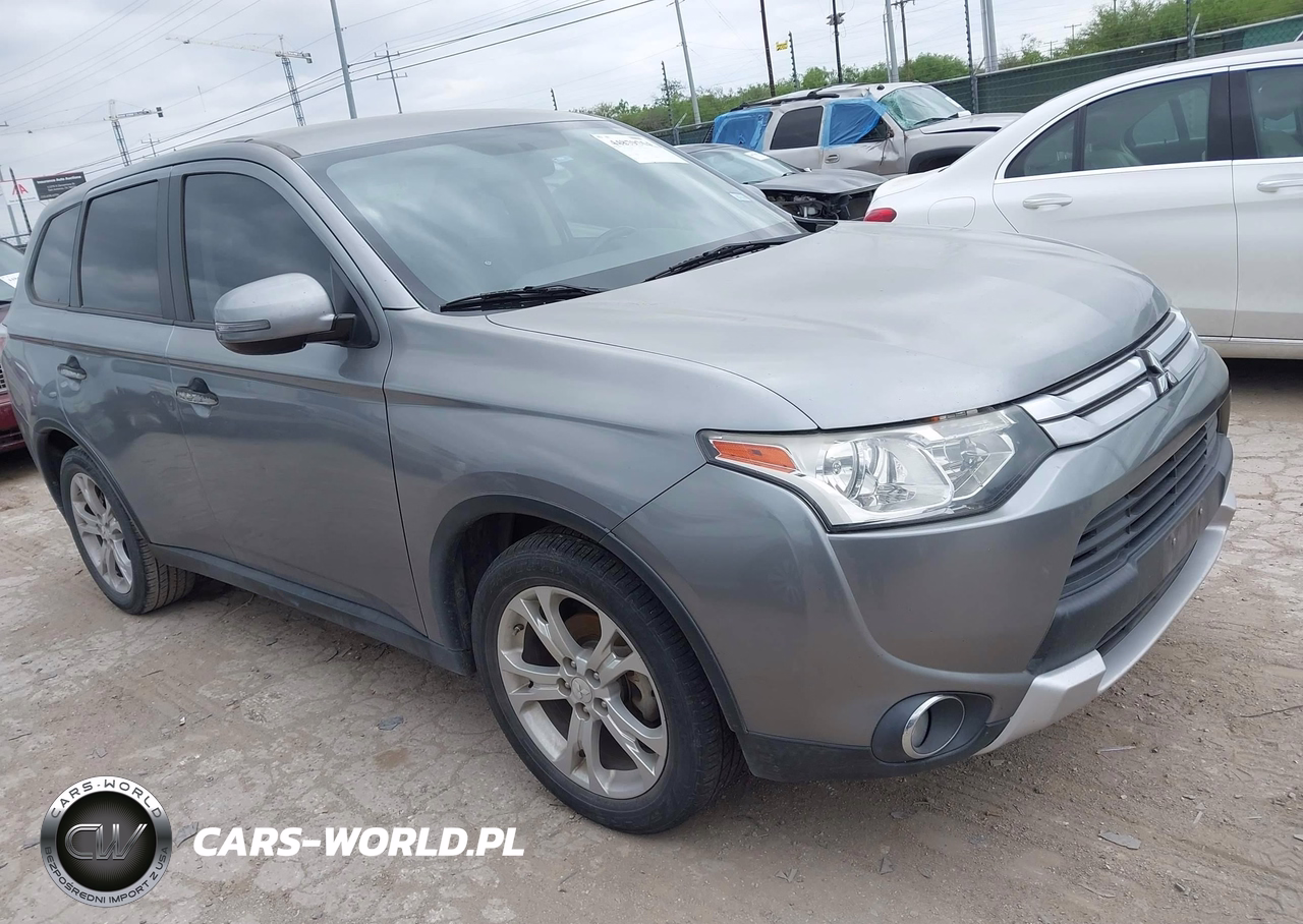 2015 Mitsubishi Outlander Se