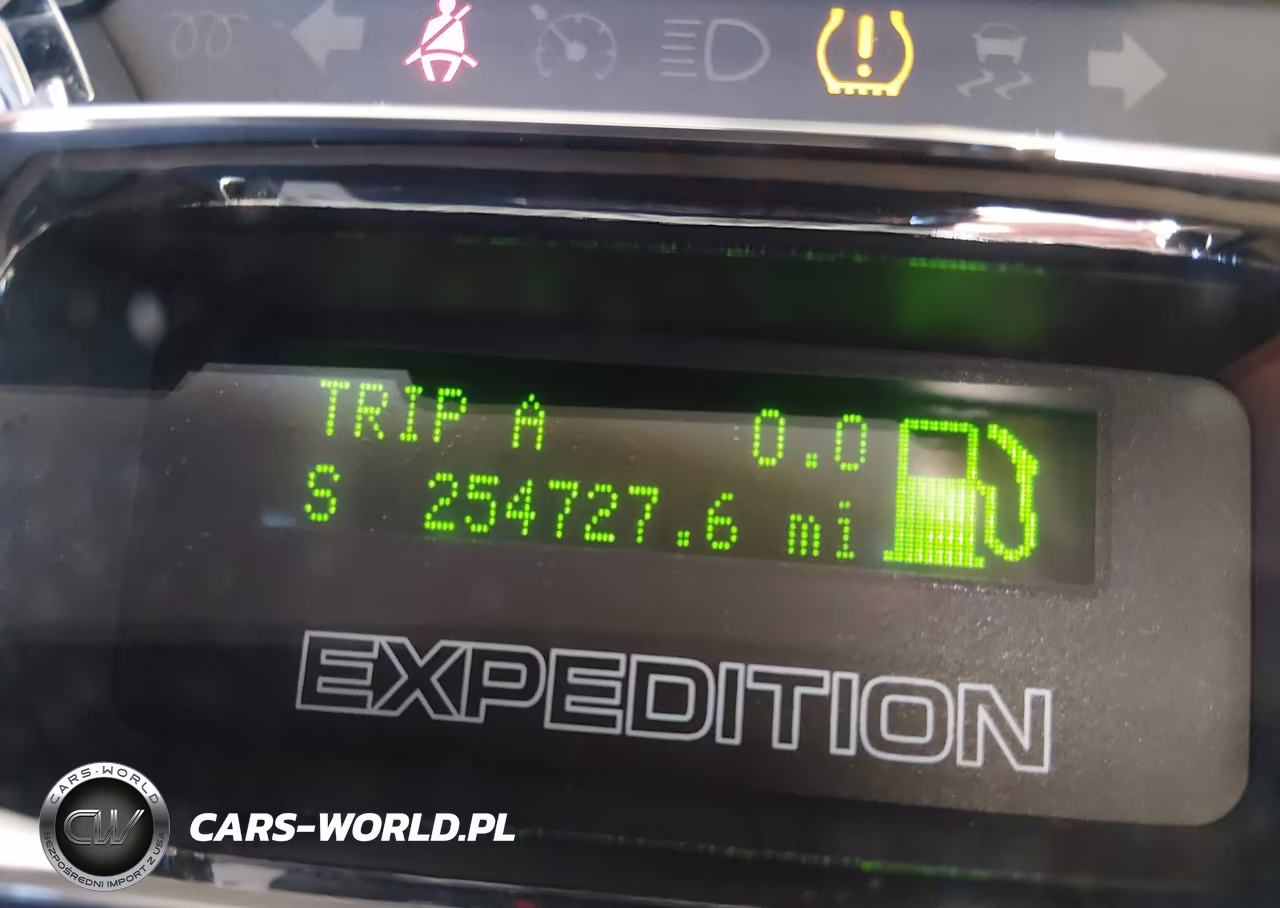 2011 Ford Expedition Xlt VIN:1FMJU1J5XBEF00211 - 15