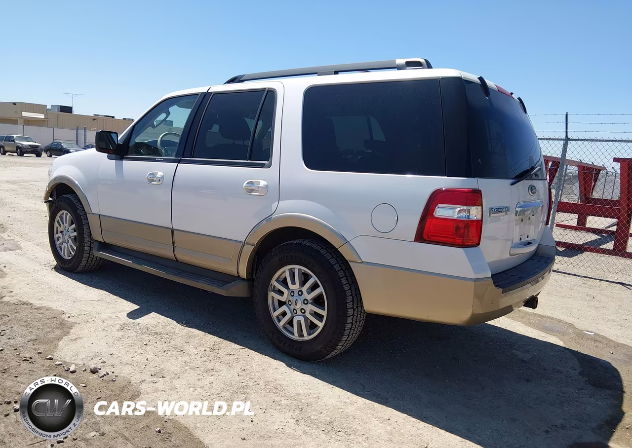 2011 Ford Expedition Xlt VIN:1FMJU1J5XBEF00211 - 3