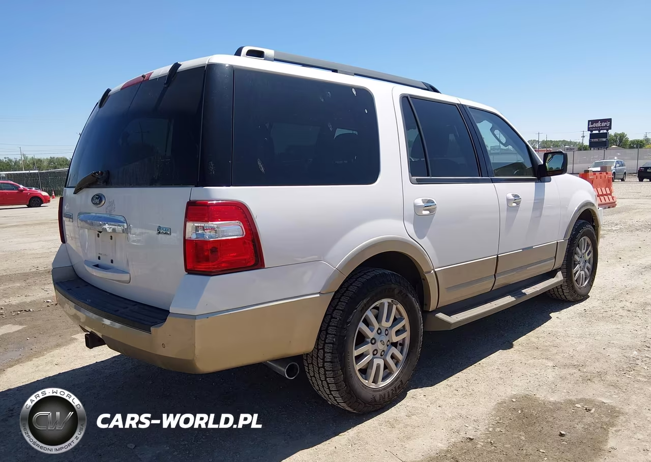 2011 Ford Expedition Xlt VIN:1FMJU1J5XBEF00211 - 4