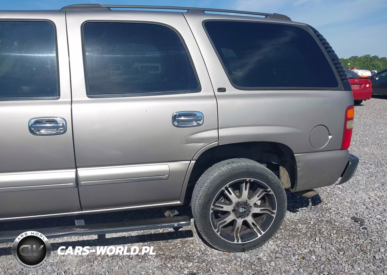 2003 Chevrolet Tahoe Lt VIN:1GNEC13ZX3R256070 - 12