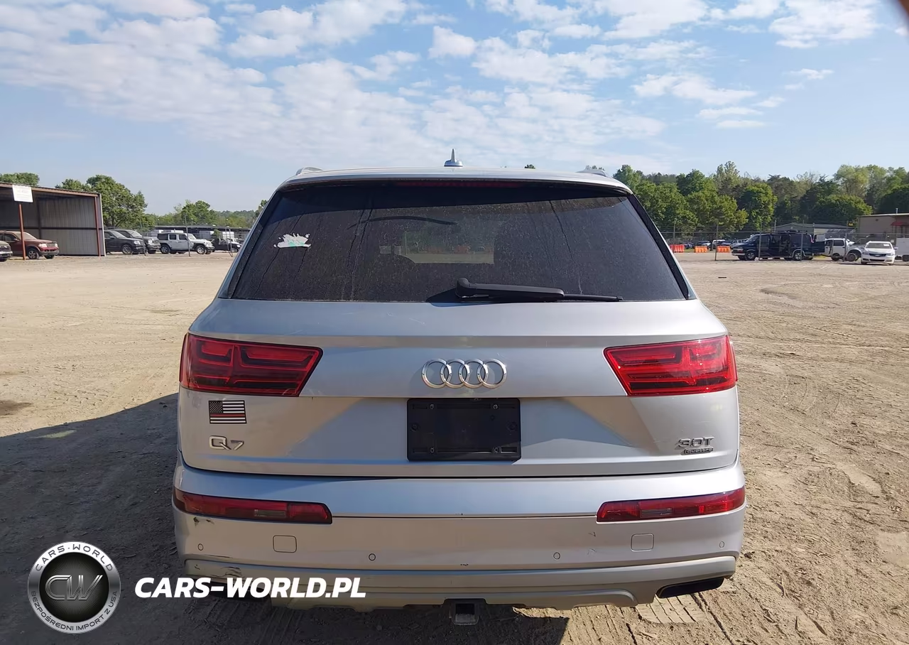 2017 Audi Q7 3.0T Premium VIN:WA1VAAF71HD007602 - 16