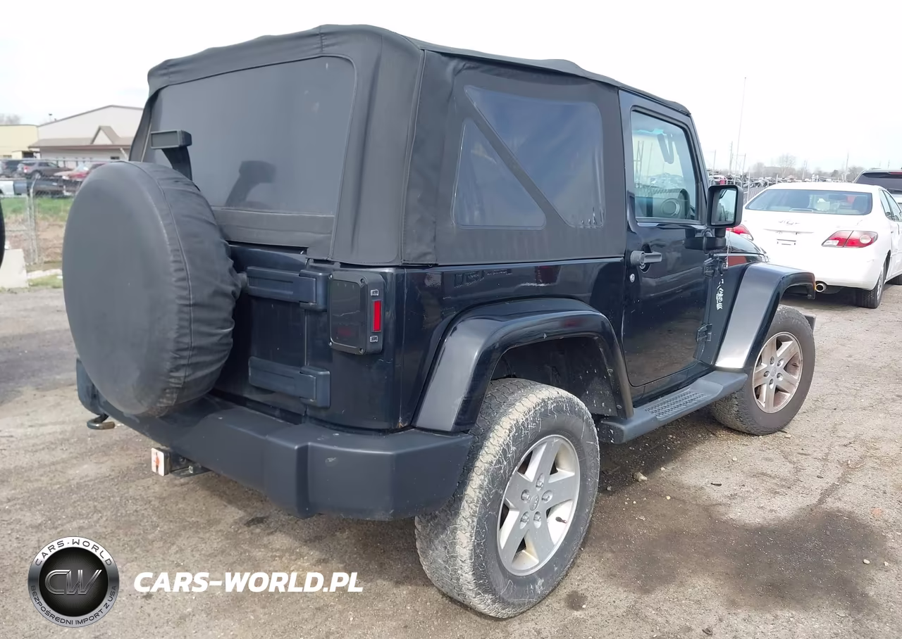 2012 Jeep Wrangler Sport VIN:1C4AJWAG2CL267045 - 4