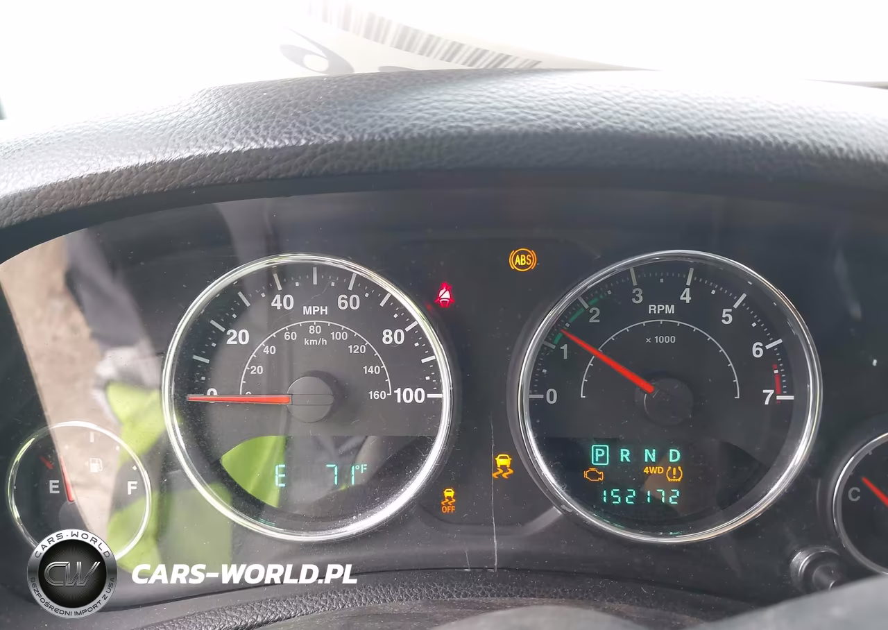 2012 Jeep Wrangler Sport VIN:1C4AJWAG2CL267045 - 7