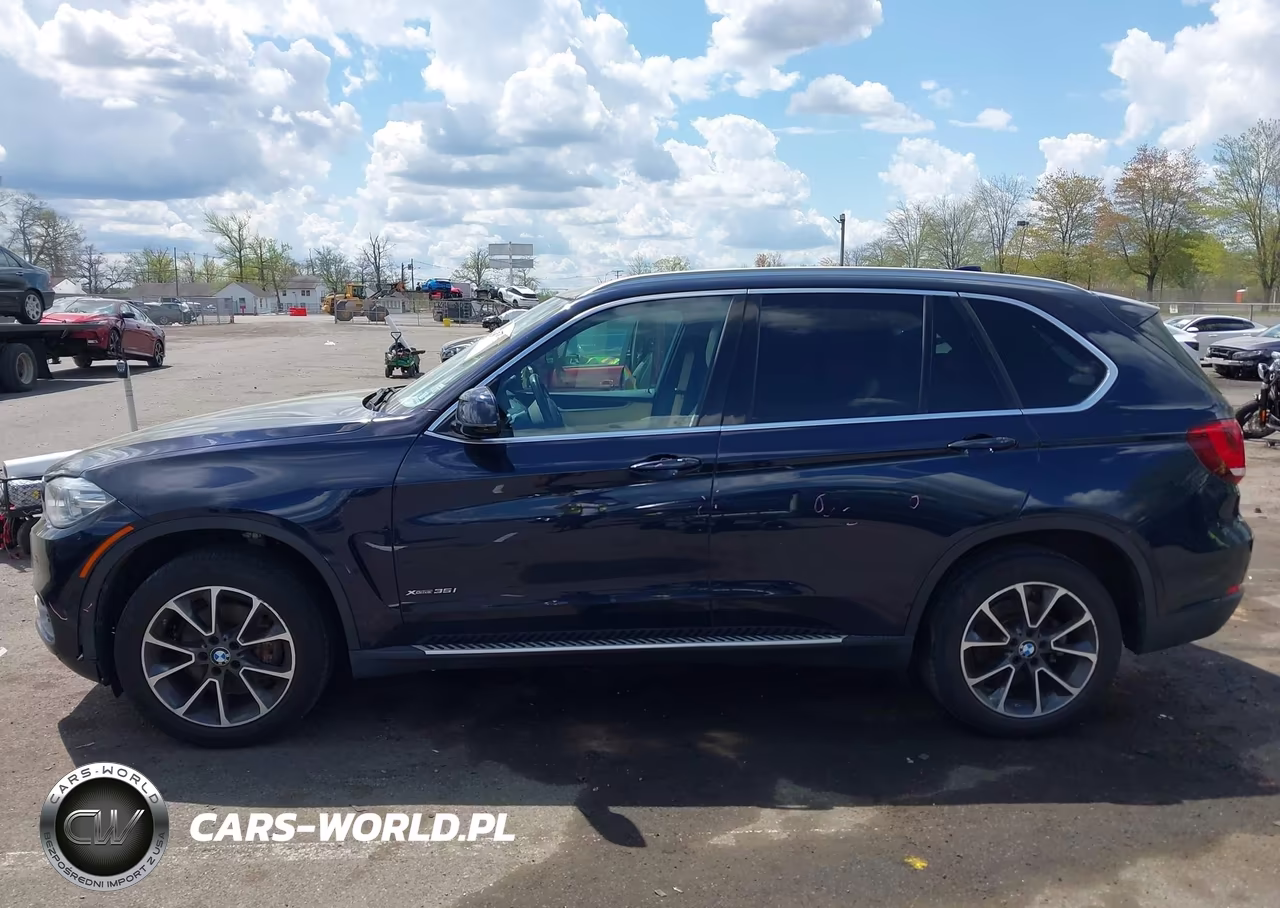 2017 BMW X5 xDrive35I VIN:5UXKR0C36H0V70731 - 14