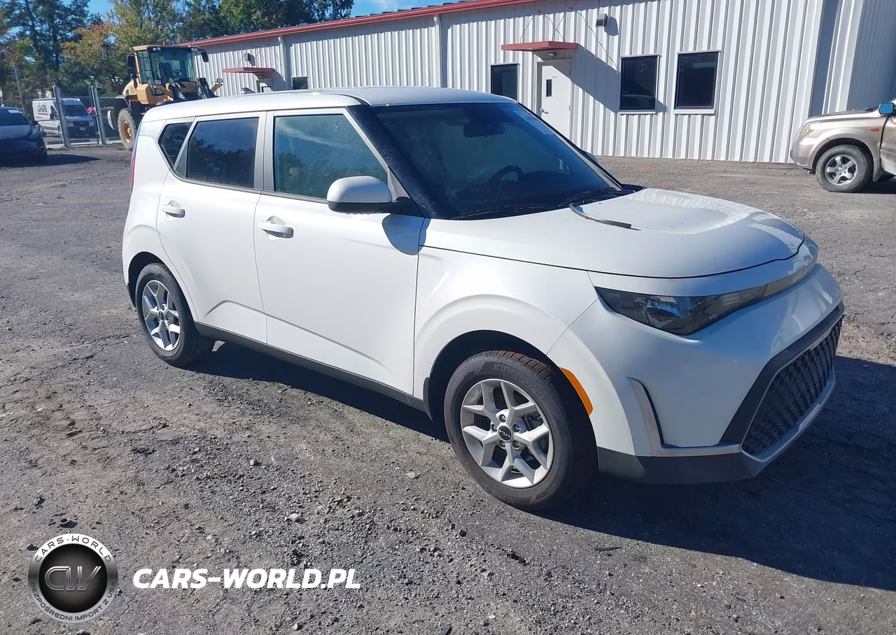 2025 Kia Soul Lx