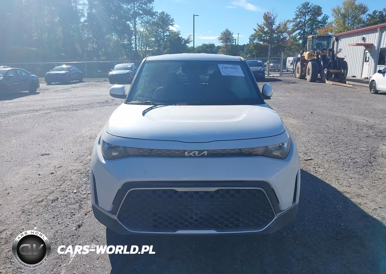 2025 Kia Soul Lx VIN:KNDJ23AU6S7968499 - 13