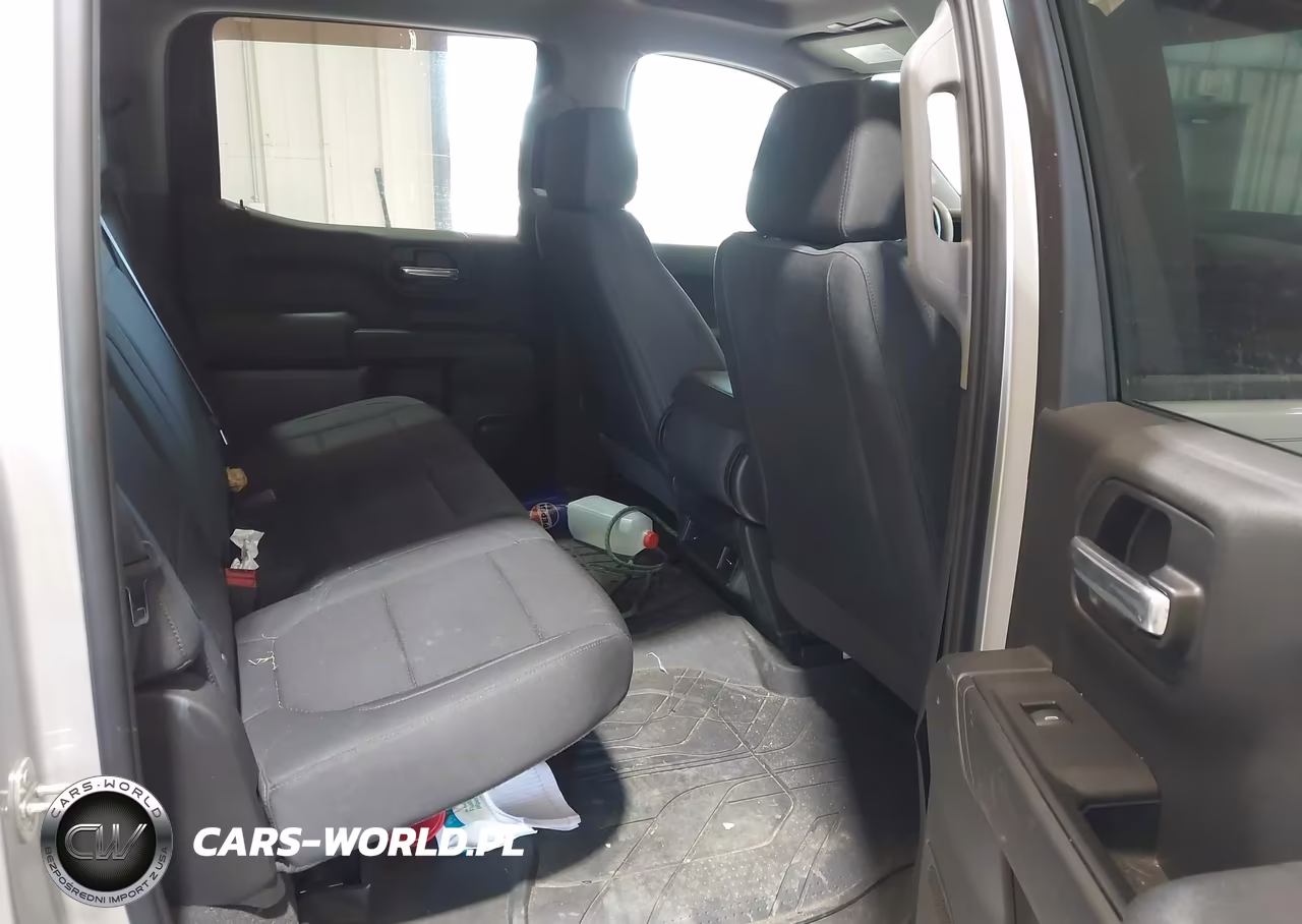 2019 Chevrolet Silverado 1500 Custom Trail Boss VIN:3GCPYCEF9KG158017 - 8