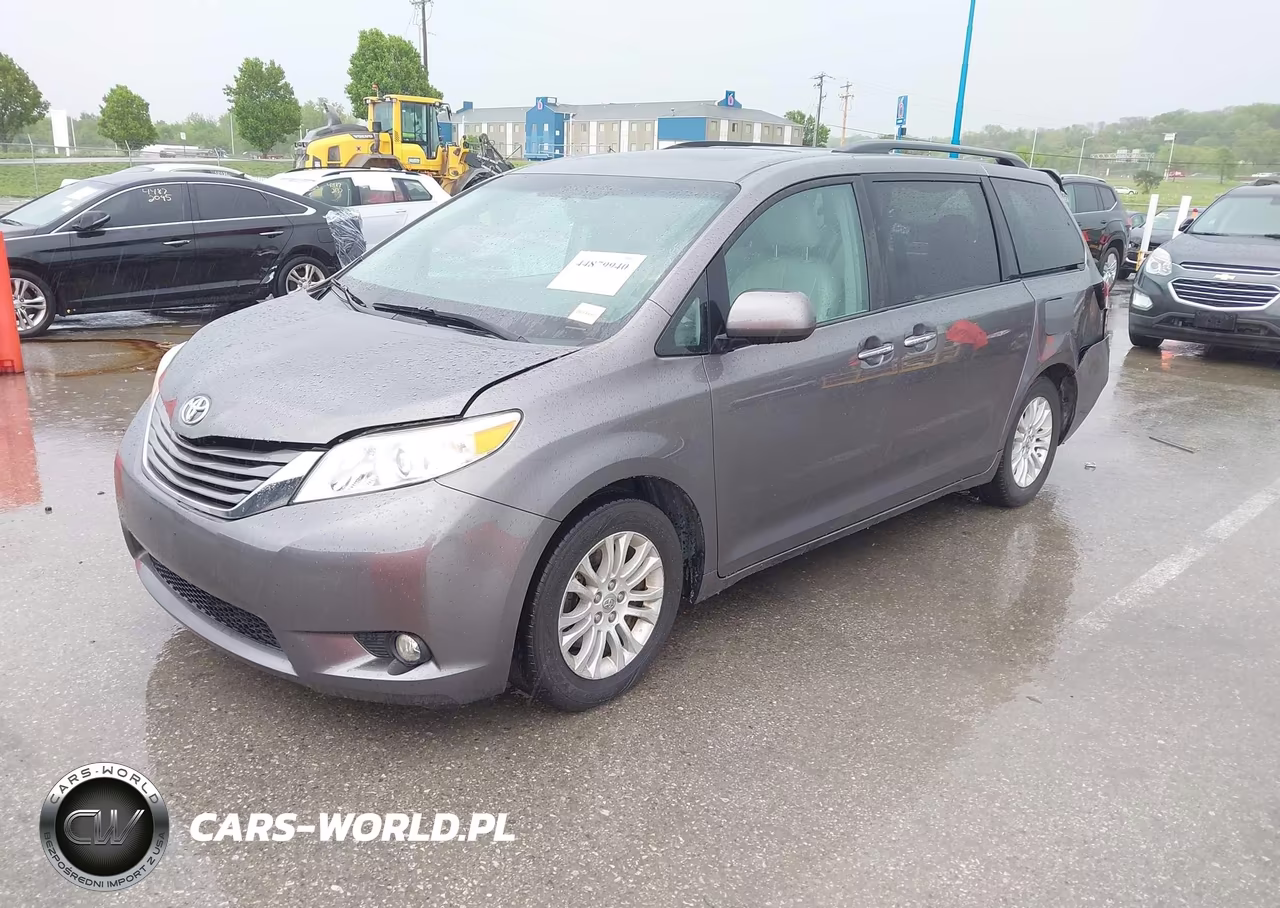 2011 Toyota Sienna Xle V6 VIN:5TDYK3DC6BS169300 - 2