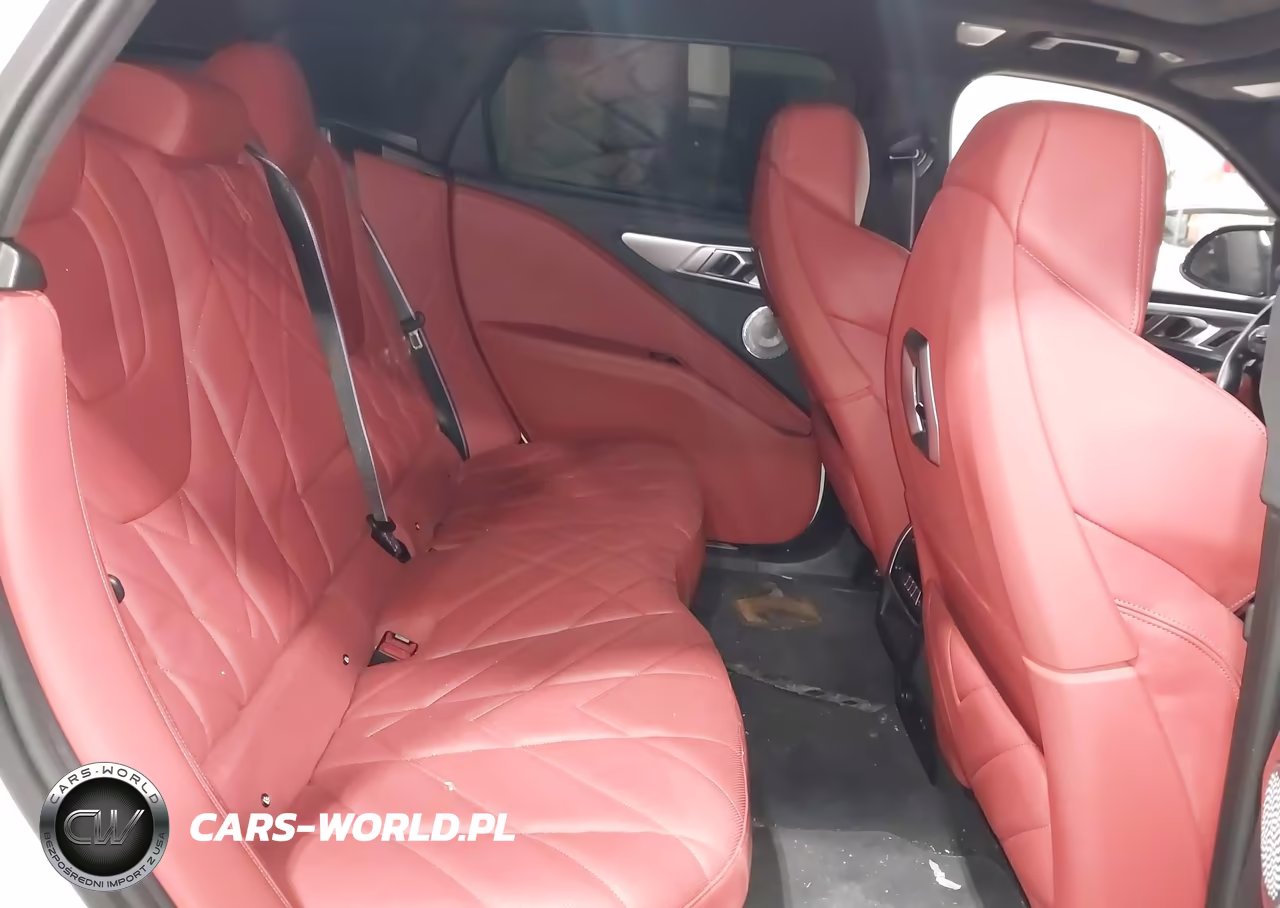 2023 BMW Xm VIN:5YM23CS08P9R93789 - 8