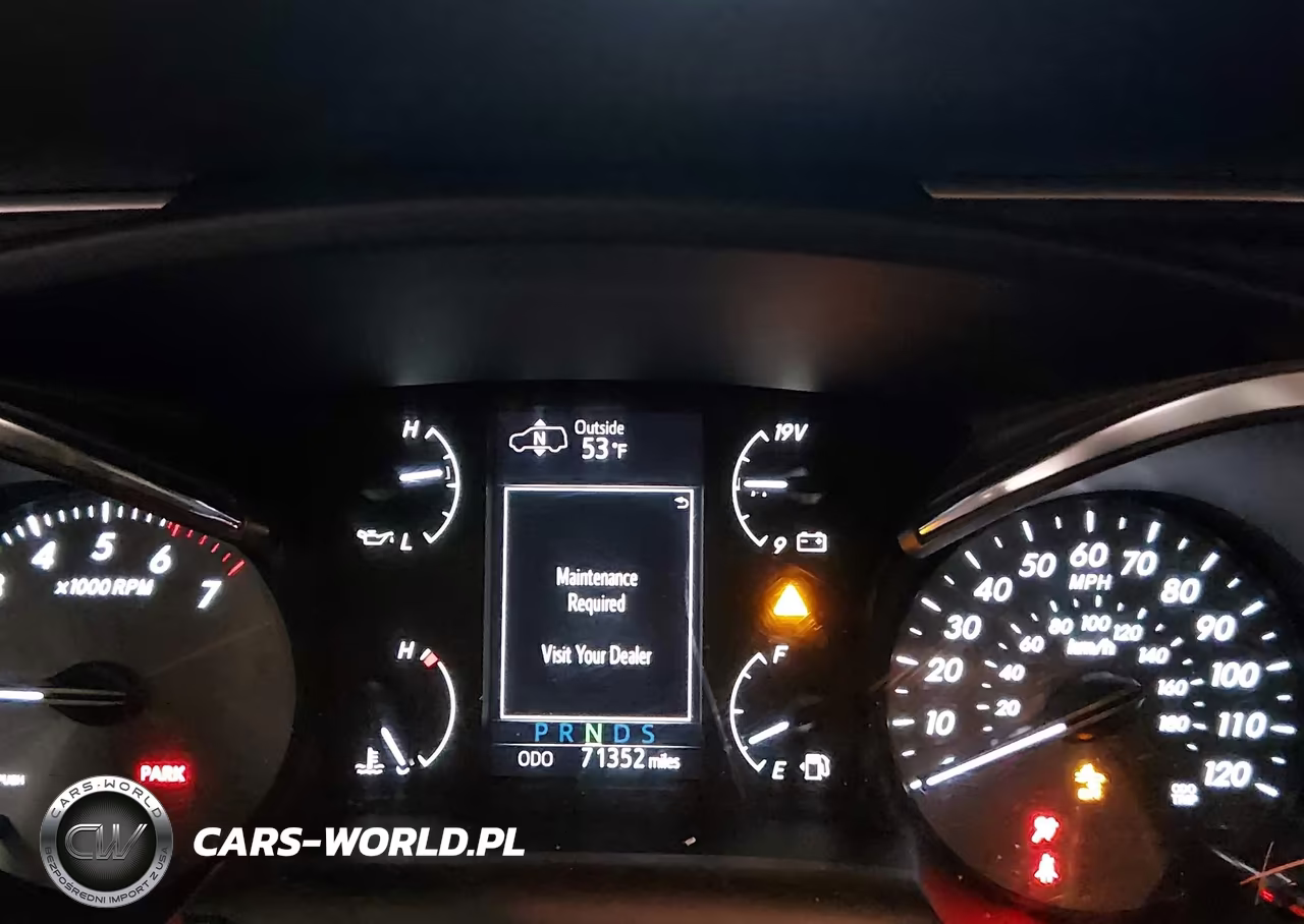 2020 Toyota Sequoia Platinum VIN:5TDDY5G12LS177995 - 7
