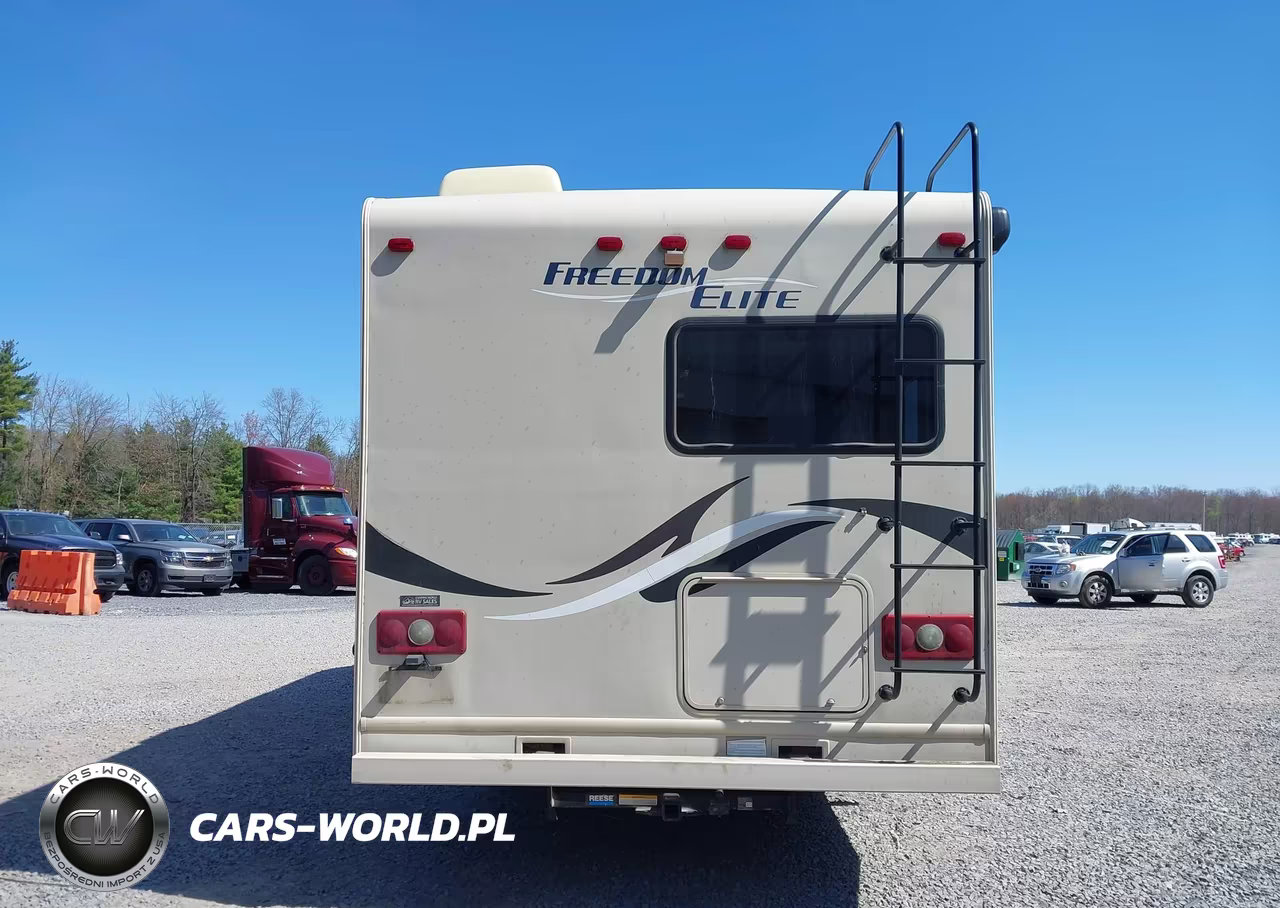 2015 Ford E-350 Cutaway VIN:1FDWE3FS0EDA51855 - 17
