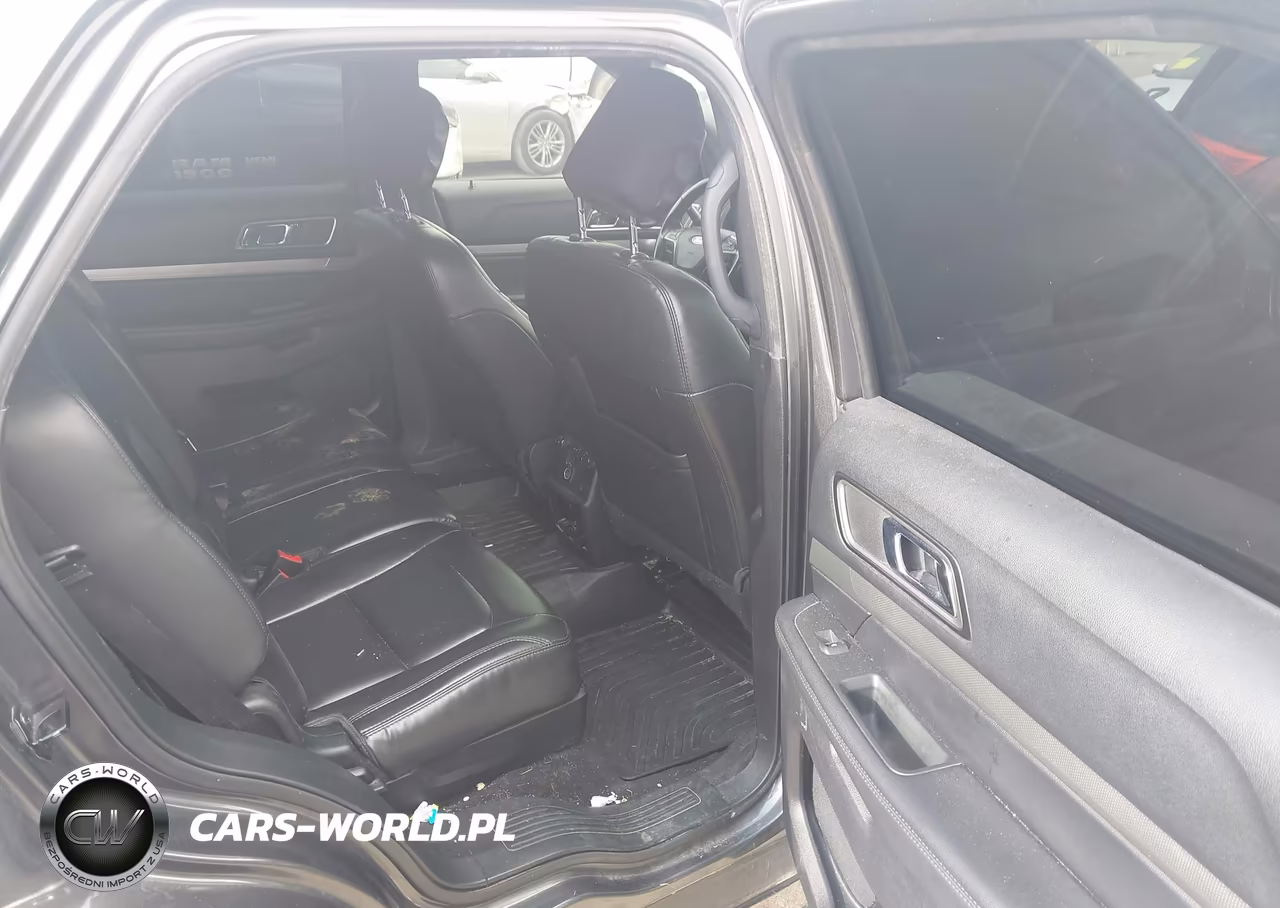 2019 Ford Explorer Xlt VIN:1FM5K7D89KGA39894 - 8