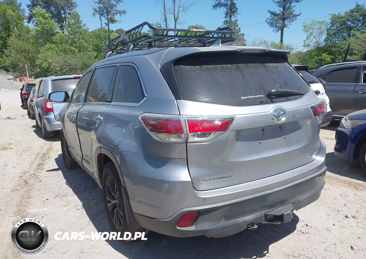 2016 Toyota Highlander Xle V6 VIN:5TDJKRFH9GS285160 - 3